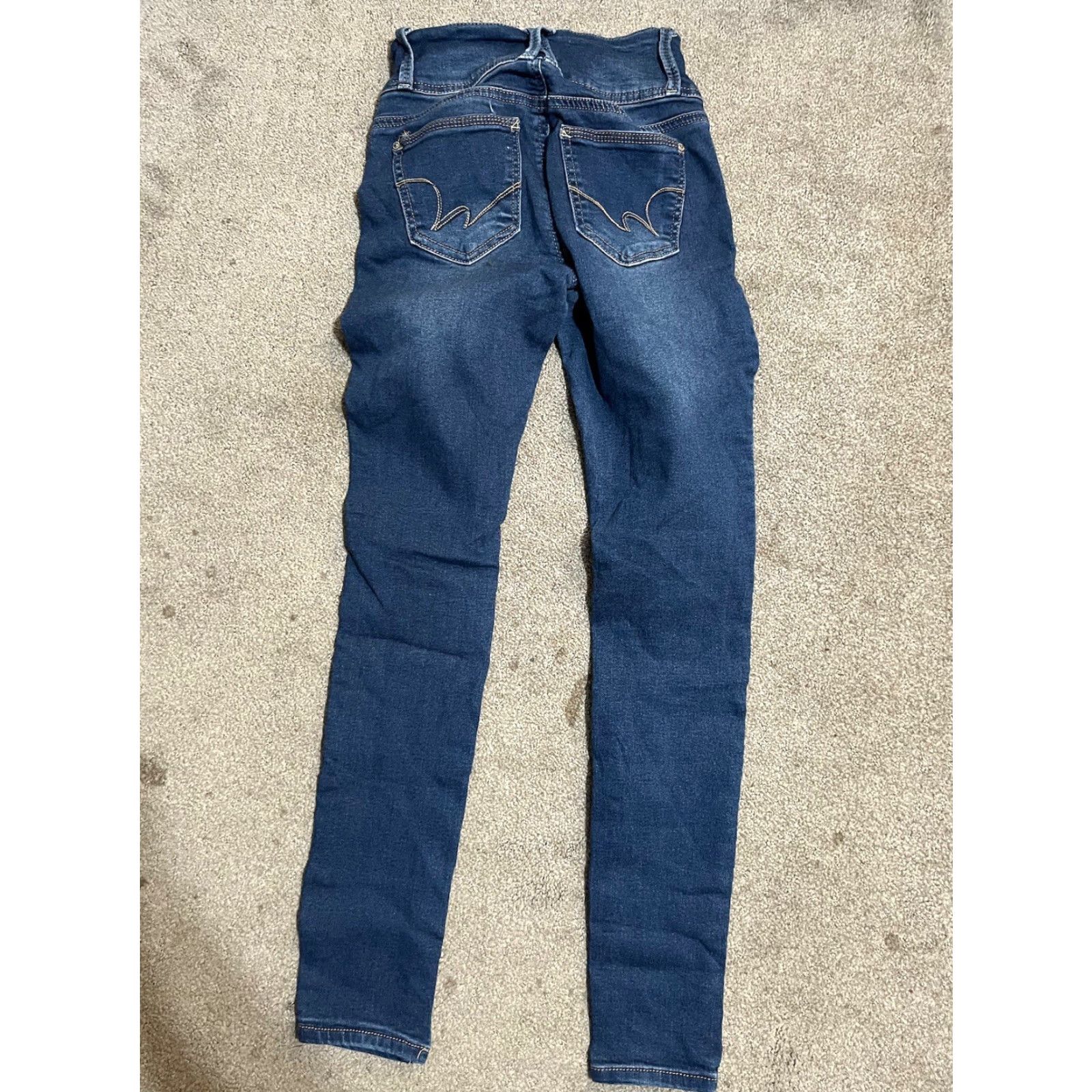 Vintage VINTAGE Wallflower Jeans Women's The Sassy High Rise Skinny Blue WallFlower Jeans Wallflower Skinny Jeans Women Size 1 Blue Denim Modern? Size 25" / US 0 / IT 36 - 3 Thumbnail