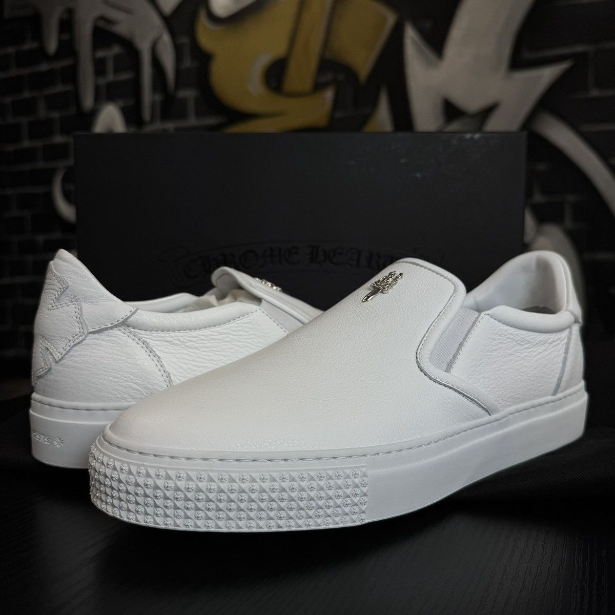 Chrome Hearts Chrome Hearts Dagger Slip On White Leather Size US 8 / EU 41 - 1 Thumbnail