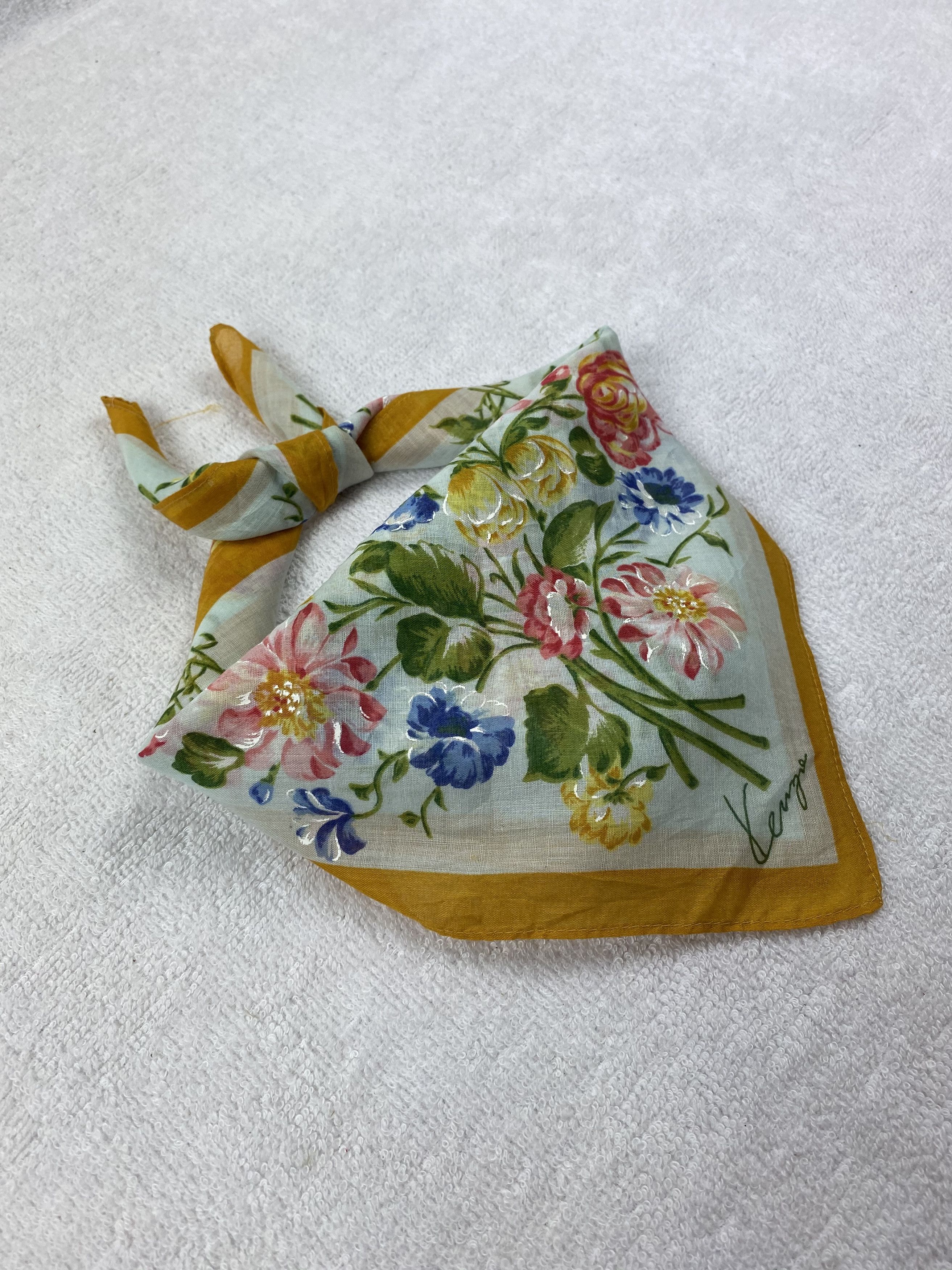 Kenzo × Vintage Kenzo Handkerchief / Bandana / Neckerchief Size ONE SIZE - 1 Thumbnail