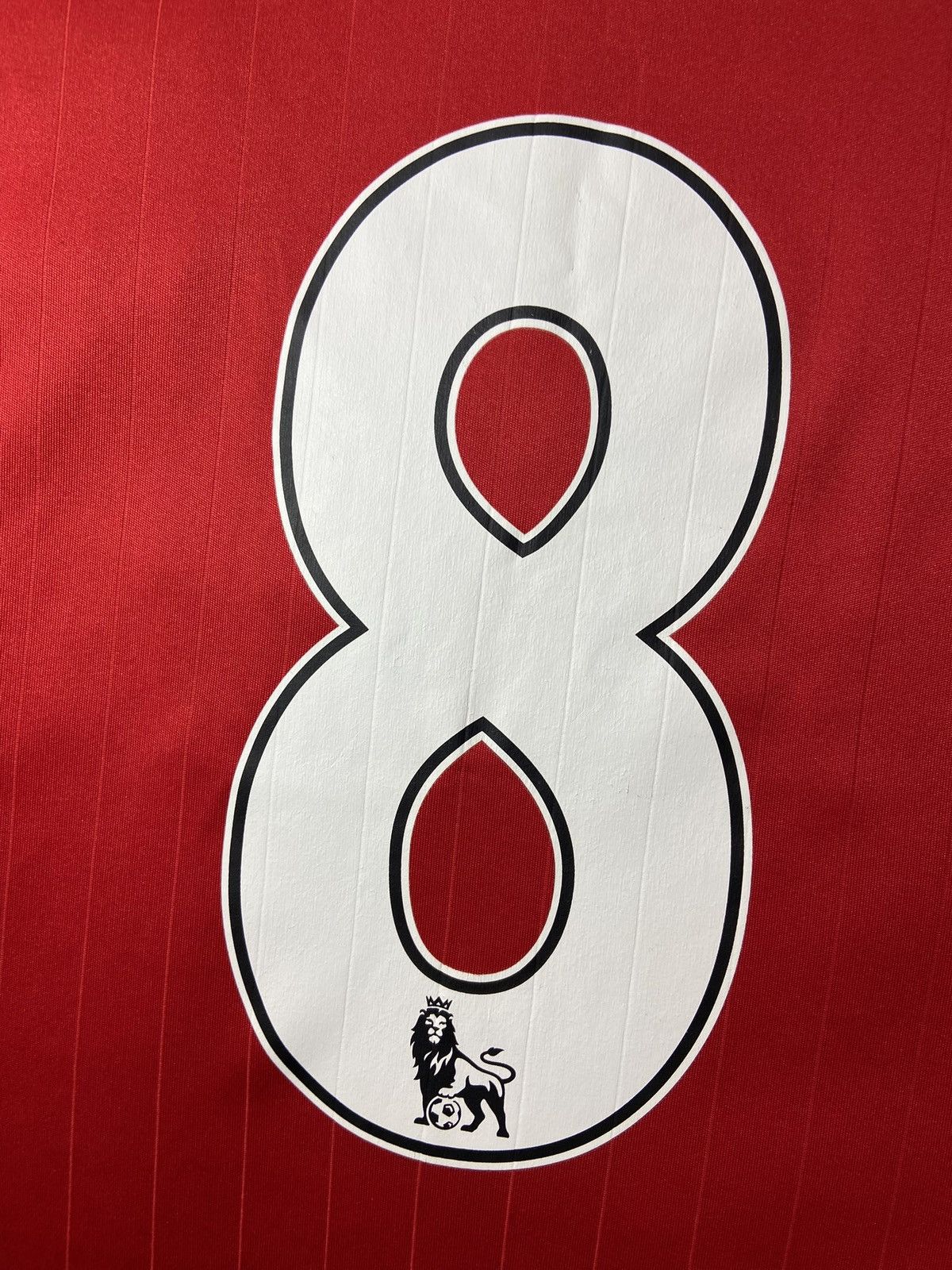 Vintage 💥Liverpool 2007 Gerrard #8 Vintage Player Jersey t-shirt‼️ Size US L / EU 52-54 / 3 - 6 Thumbnail