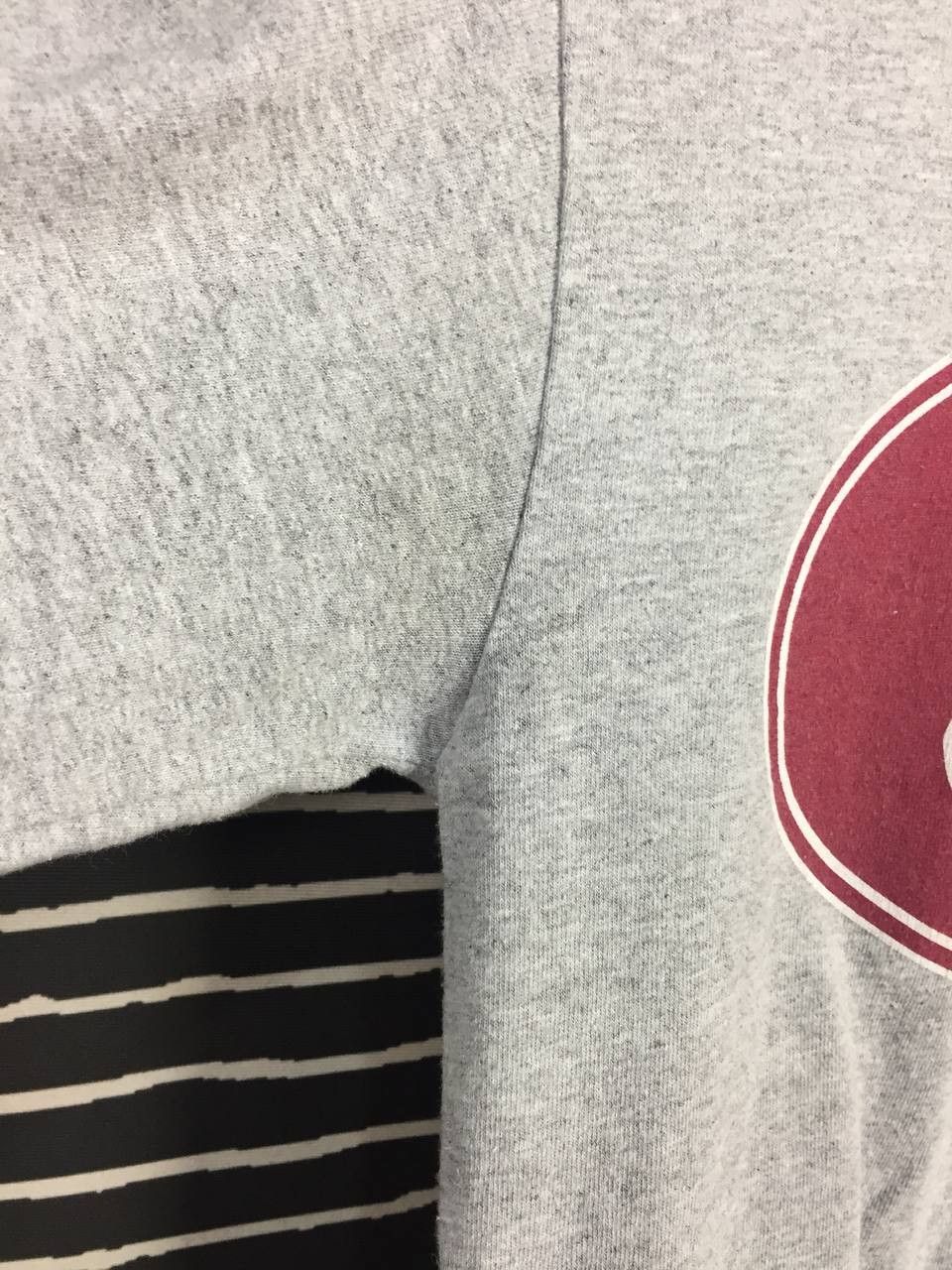 Vintage Mainely Outdoors Umaine Farmington Longsleeve Tee Size US S / EU 44-46 / 1 - 8 Thumbnail
