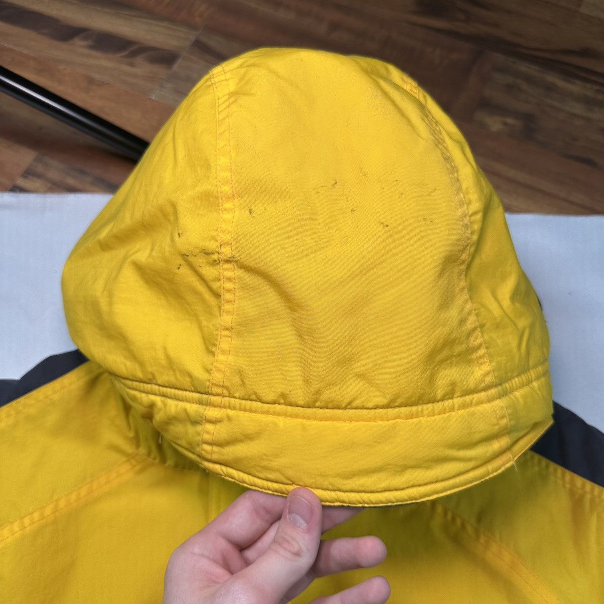 Nike Vintage Nike Coat Navy/Yellow Size US L / EU 52-54 / 3 - 3 Thumbnail