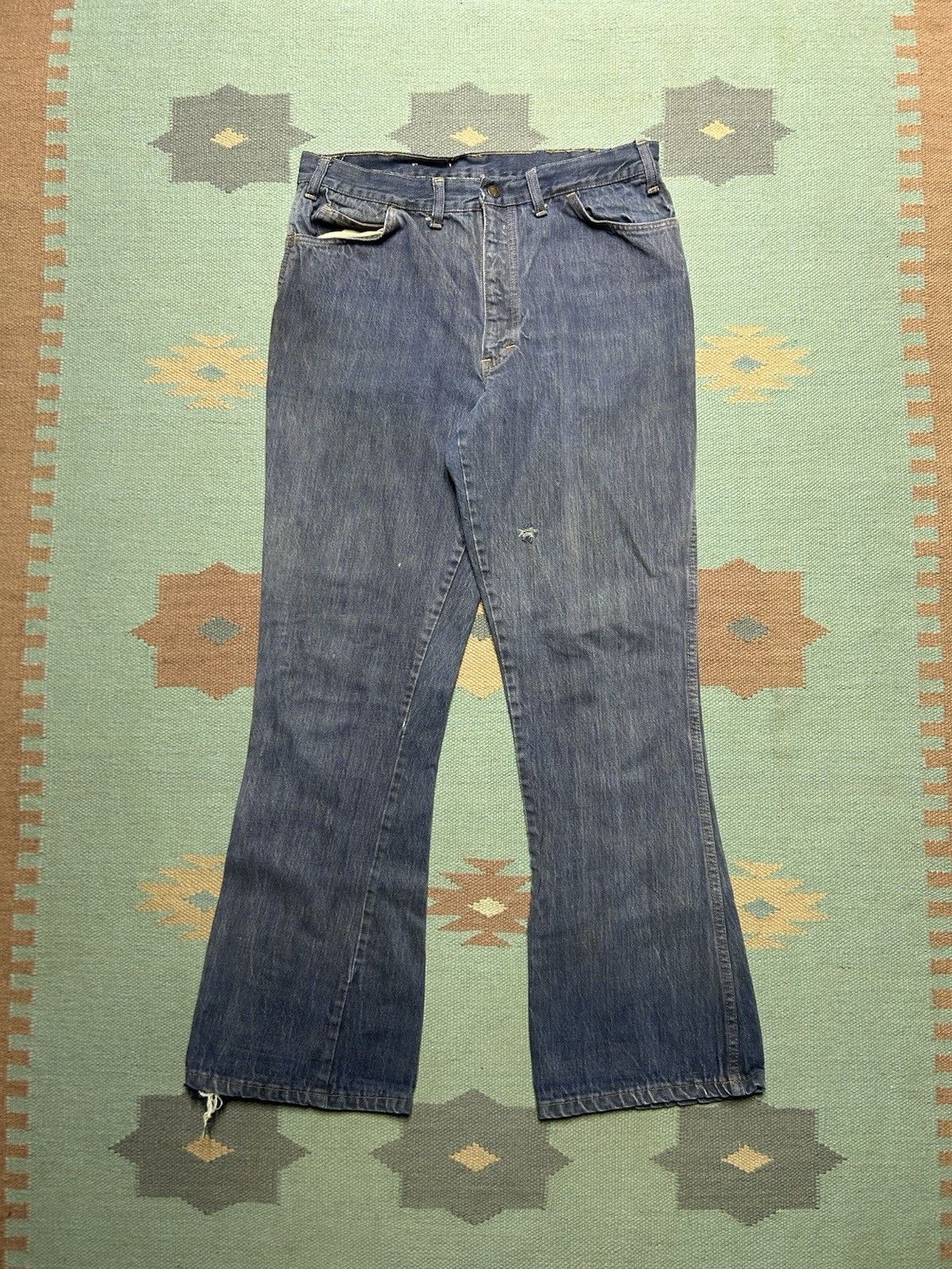 Vintage 70s bell bottom jeans flare leg twist cotton distress 32x31 Size US 32 / EU 48 - 1 Thumbnail
