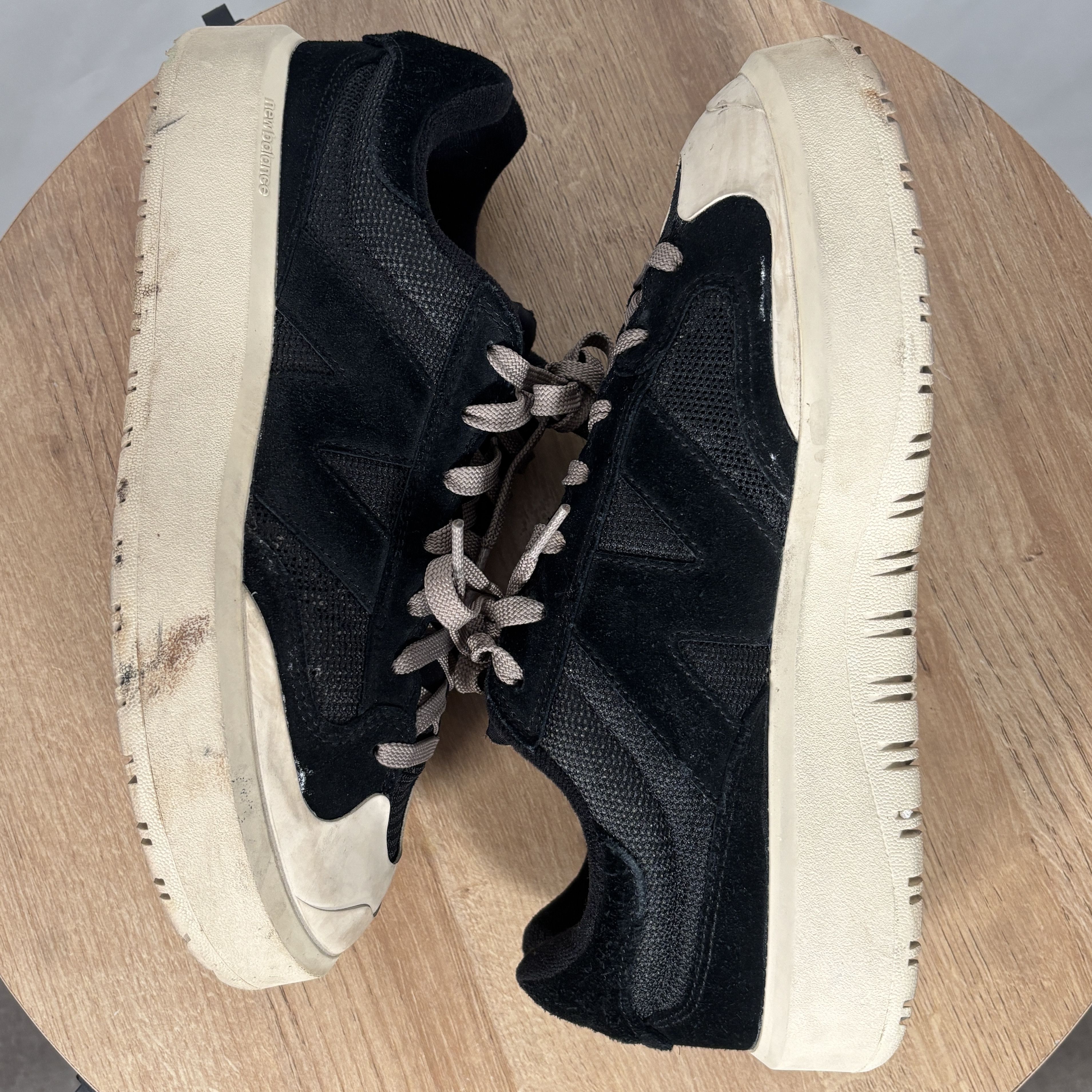 New Balance New Balance CT302 Black Calm Taupe Used 9.5M Size US 9.5 / EU 42-43 - 6 Thumbnail