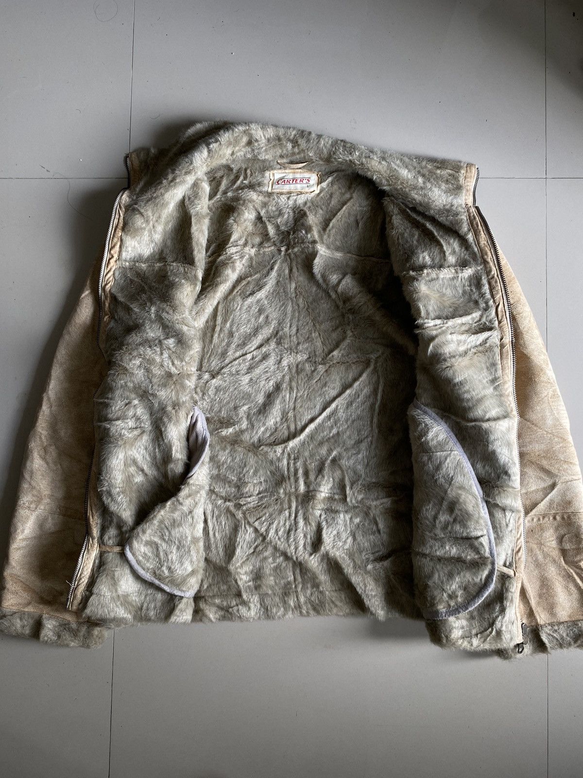14th Addiction 2000s carter’s faux fur suede leathers 14thaddiction style Size US L / EU 52-54 / 3 - 3 Thumbnail