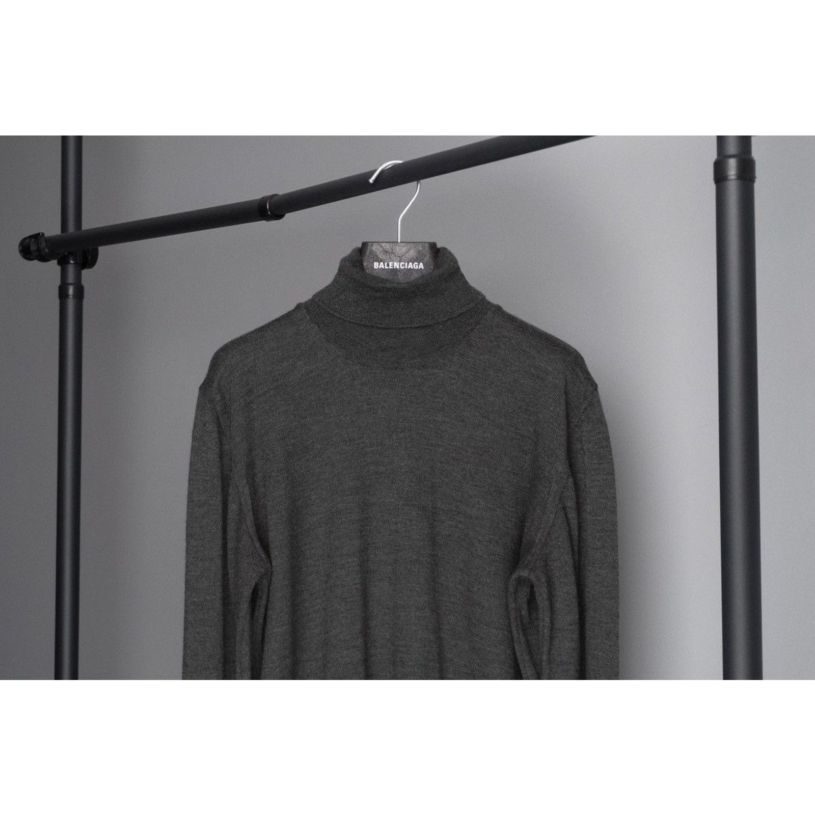 Prada Prada red tab logo grey knit turtleneck sweater Size US XL / EU 56 / 4 - 2 Thumbnail