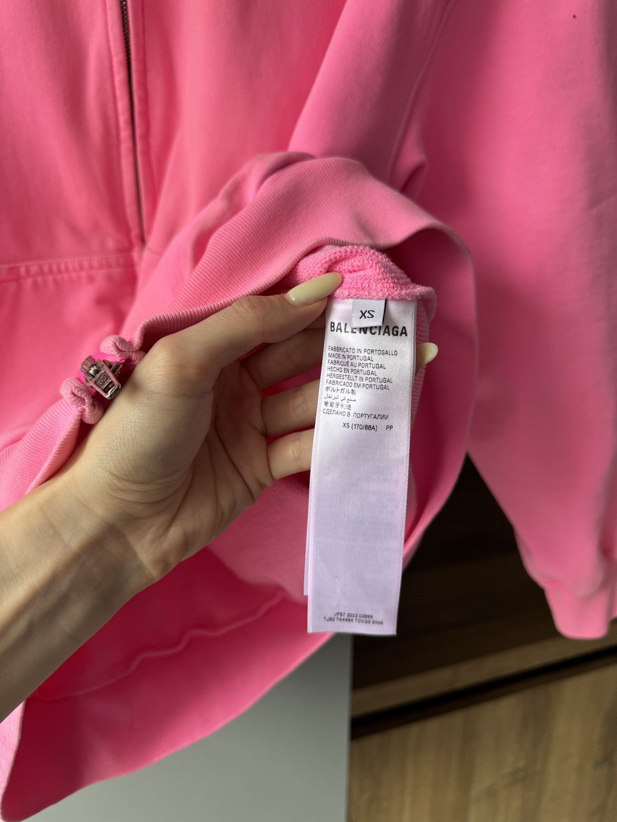 Balenciaga Balenciaga Pink Faded Mud Dye Embroidered Logo Hoodie Size XS / US 0-2 / IT 36-38 - 6 Thumbnail