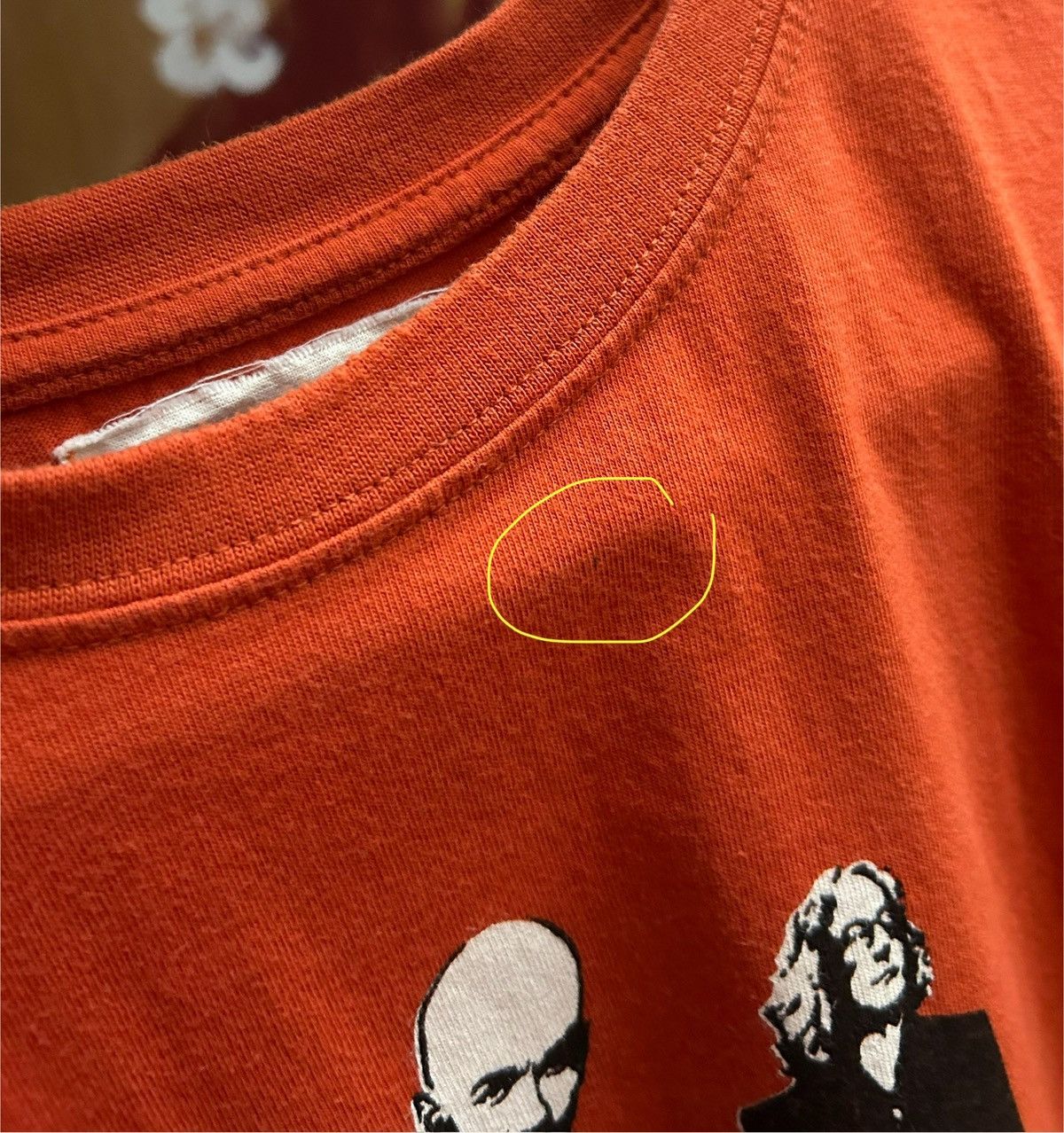 Band Tees Vintage R.E.M. Around The Sun 2005 Tour Orange Tee SANDBAG Size US M / EU 48-50 / 2 - 9 Thumbnail