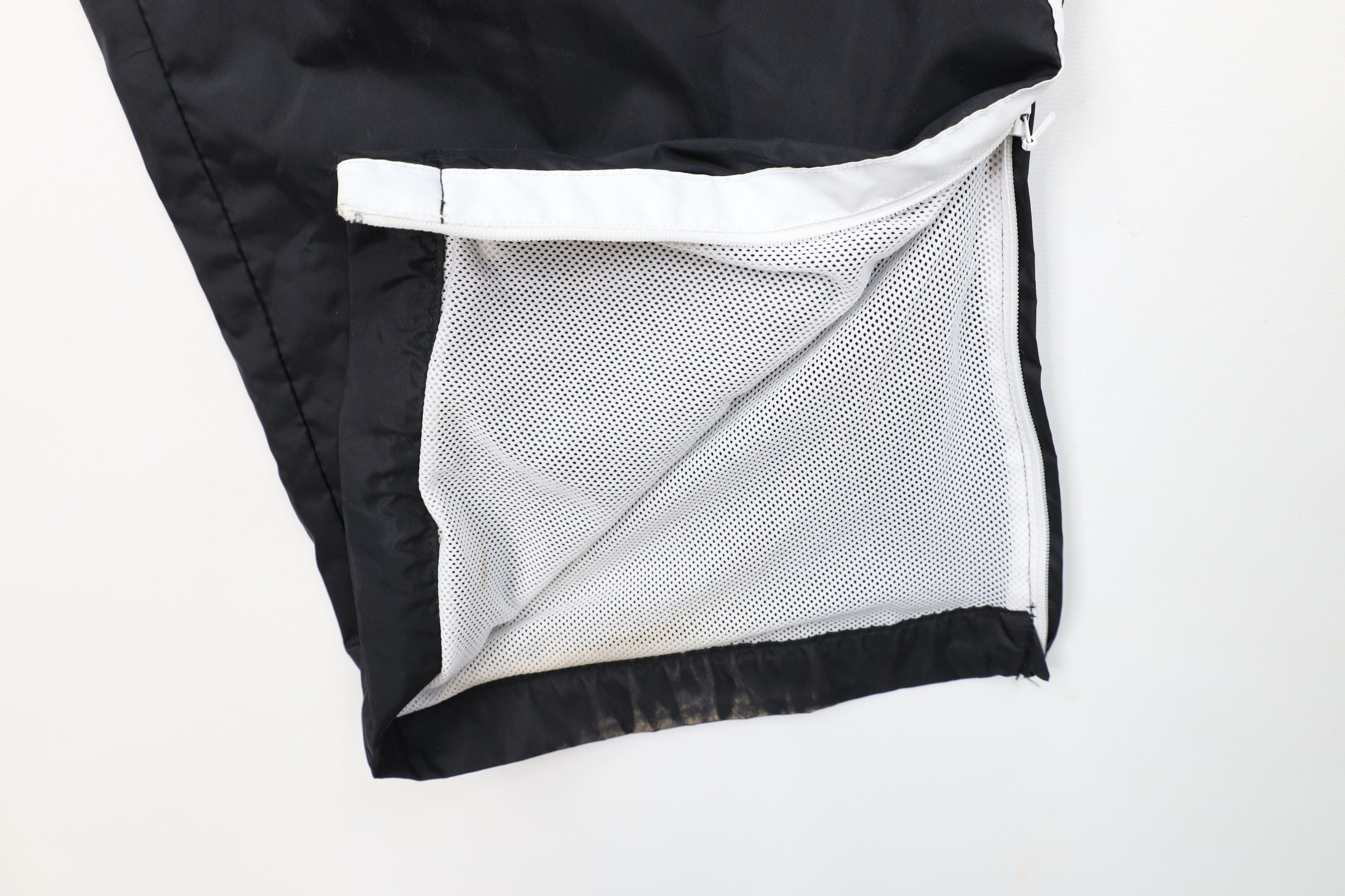 Nike Vintage 90s Nike Mini Swoosh Wide Leg Windbreaker Pants Size 28" / US 6 / IT 42 - 6 Thumbnail