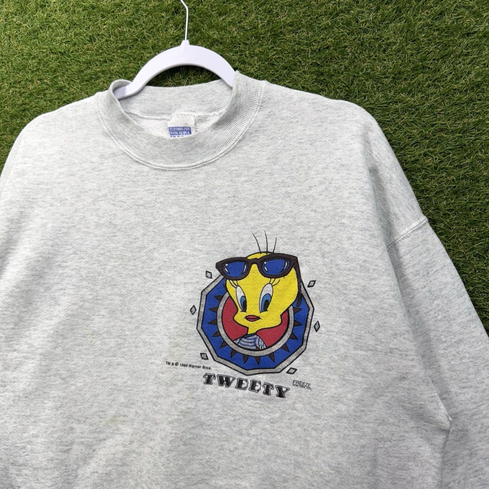 Vintage VINTAGE Tweety Taz Warner Bros Sweatshirt Mens XL Gray Cotton Fleece Graphic Print 1995 Crewneck Sweatshirt Mens XL Size US XL / EU 56 / 4 - 3 Thumbnail
