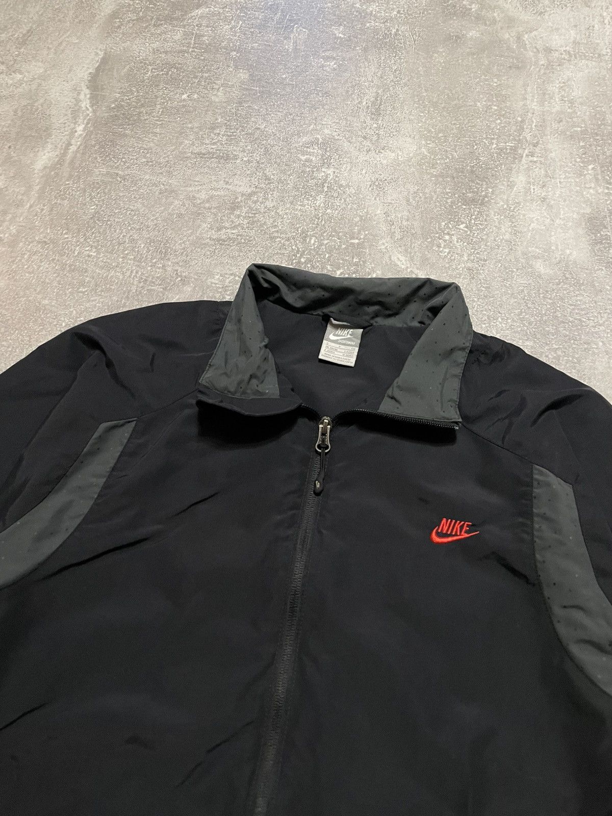 Nike × Vintage Vintage Nike Nylon Track Jacket Drill Size S Size US S / EU 44-46 / 1 - 2 Thumbnail