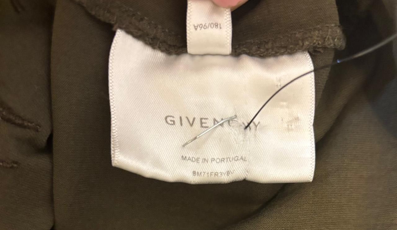 Givenchy Sample Givenchy Layered Graphic Balaclava T-Shirt Size US M / EU 48-50 / 2 - 8 Thumbnail