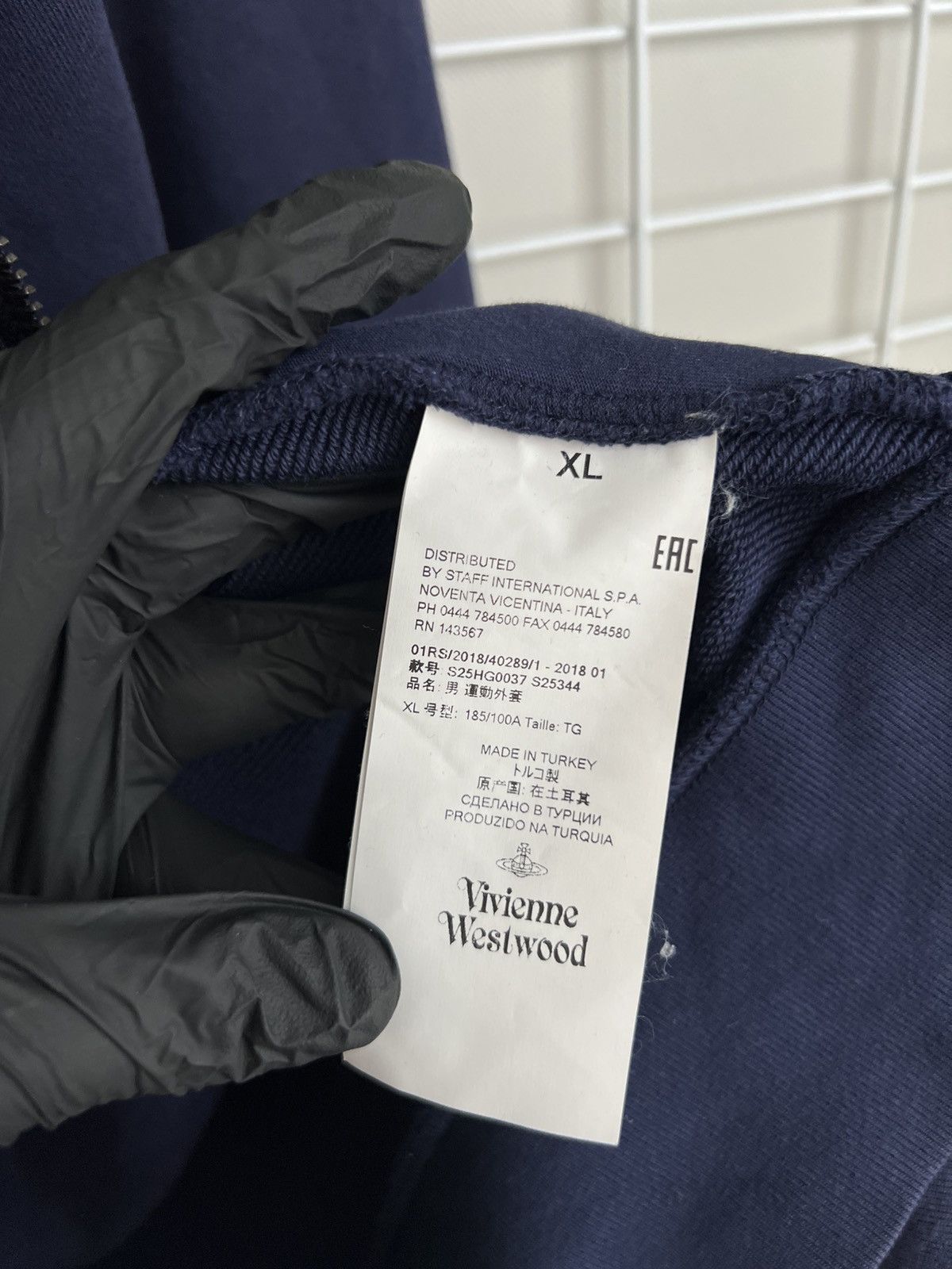 Vivienne Westwood Vivienne Westwood Orb Zip Hoodie Mens Size L/XL Embroidered Size US XL / EU 56 / 4 - 13 Thumbnail