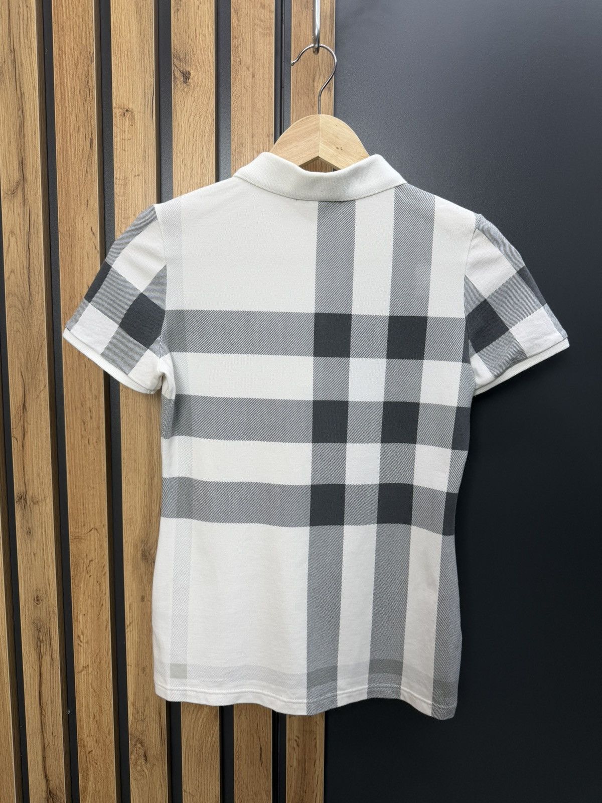 Burberry Burberry London Nova Check Polo Shirt White Grey XS Size XS / US 0-2 / IT 36-38 - 9 Thumbnail