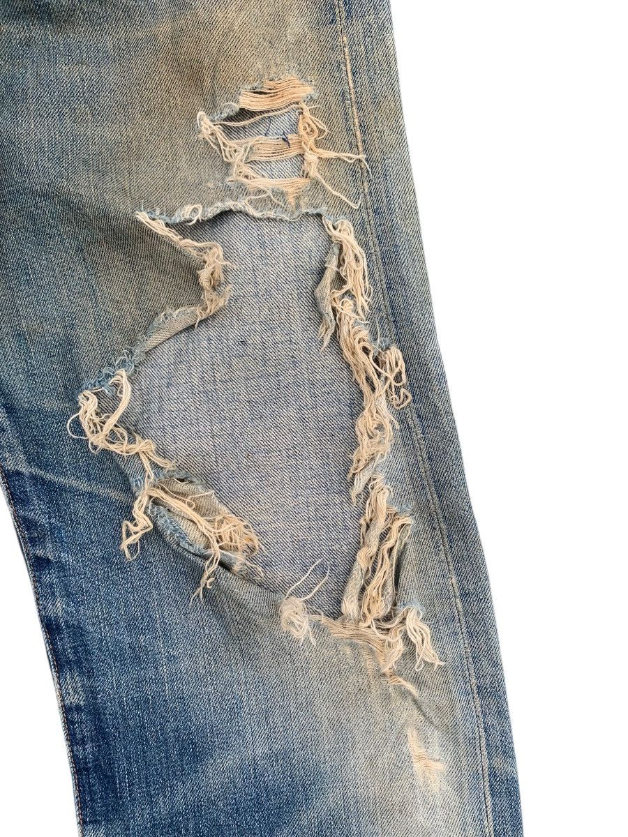 Levi's TRASHER💥VINTAGE LEVIS BIG E SELVEDGE DAMAGE DISTRESSED DENIM Size US 31 - 18 Thumbnail