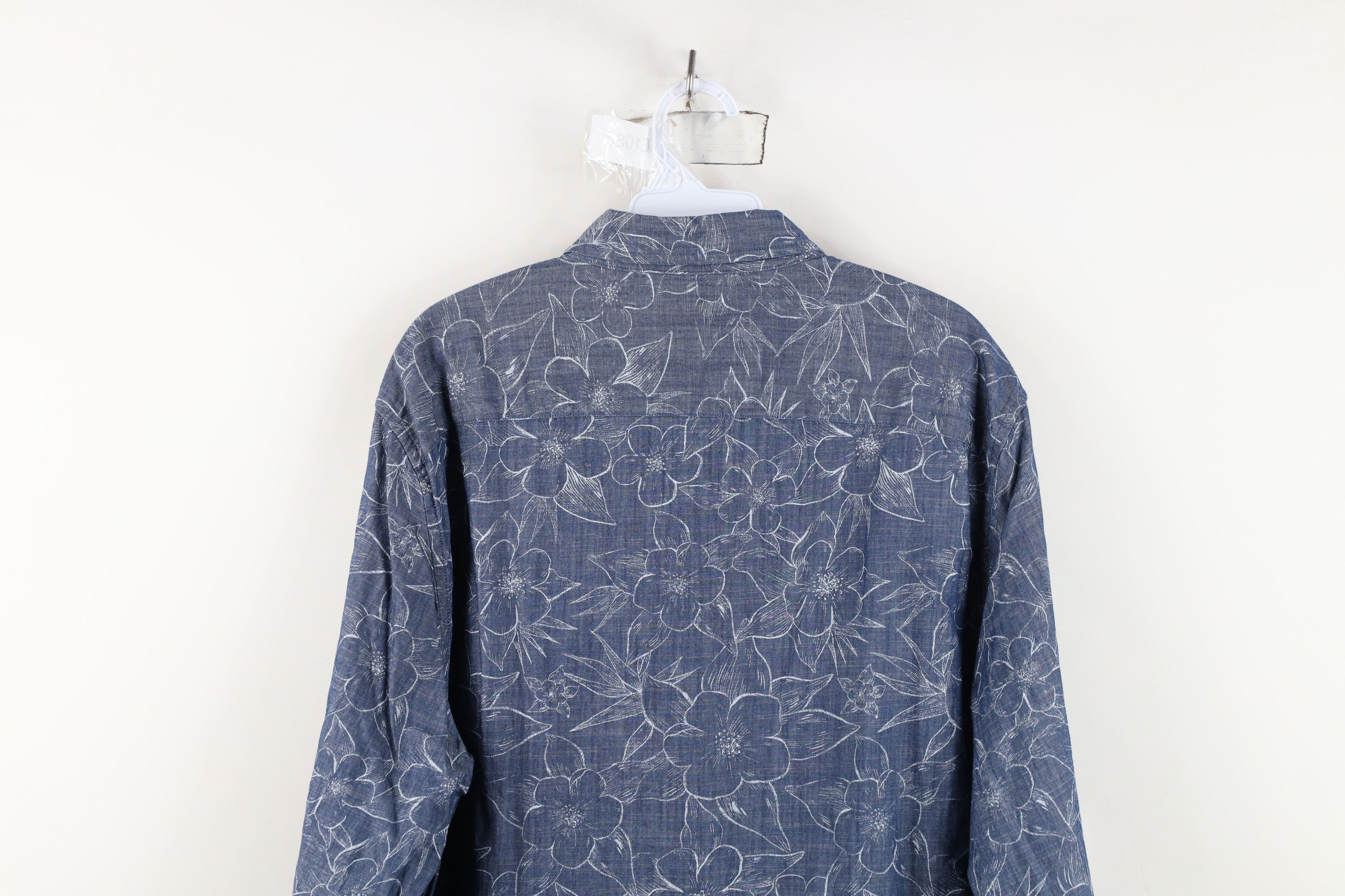 Banana Republic New Banana Republic Flower Collared Button Down Shirt Blue Size US L / EU 52-54 / 3 - 10 Thumbnail