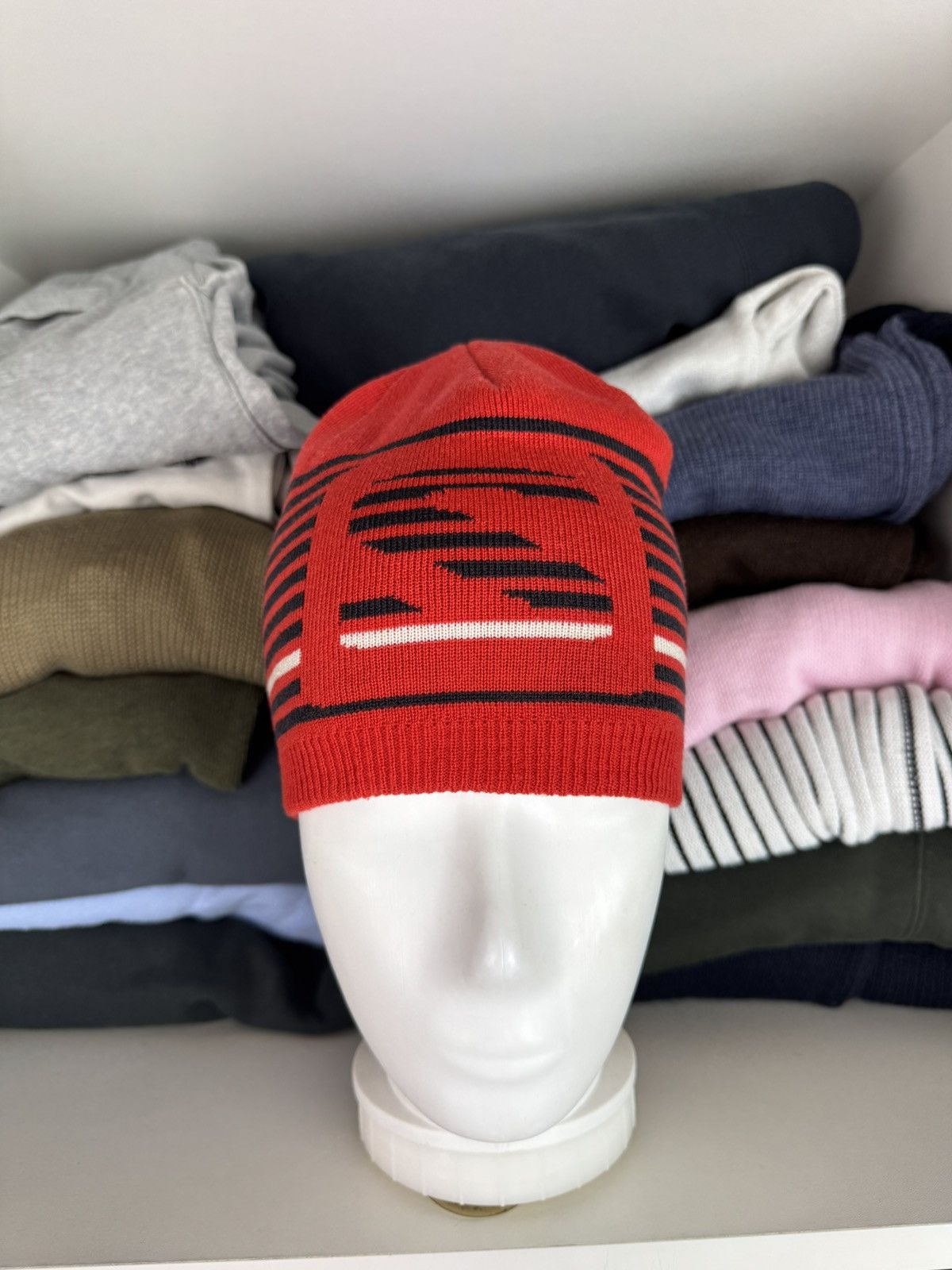 Salomon Salomon Flatspin Short Beanie Hat Size ONE SIZE - 1 Thumbnail