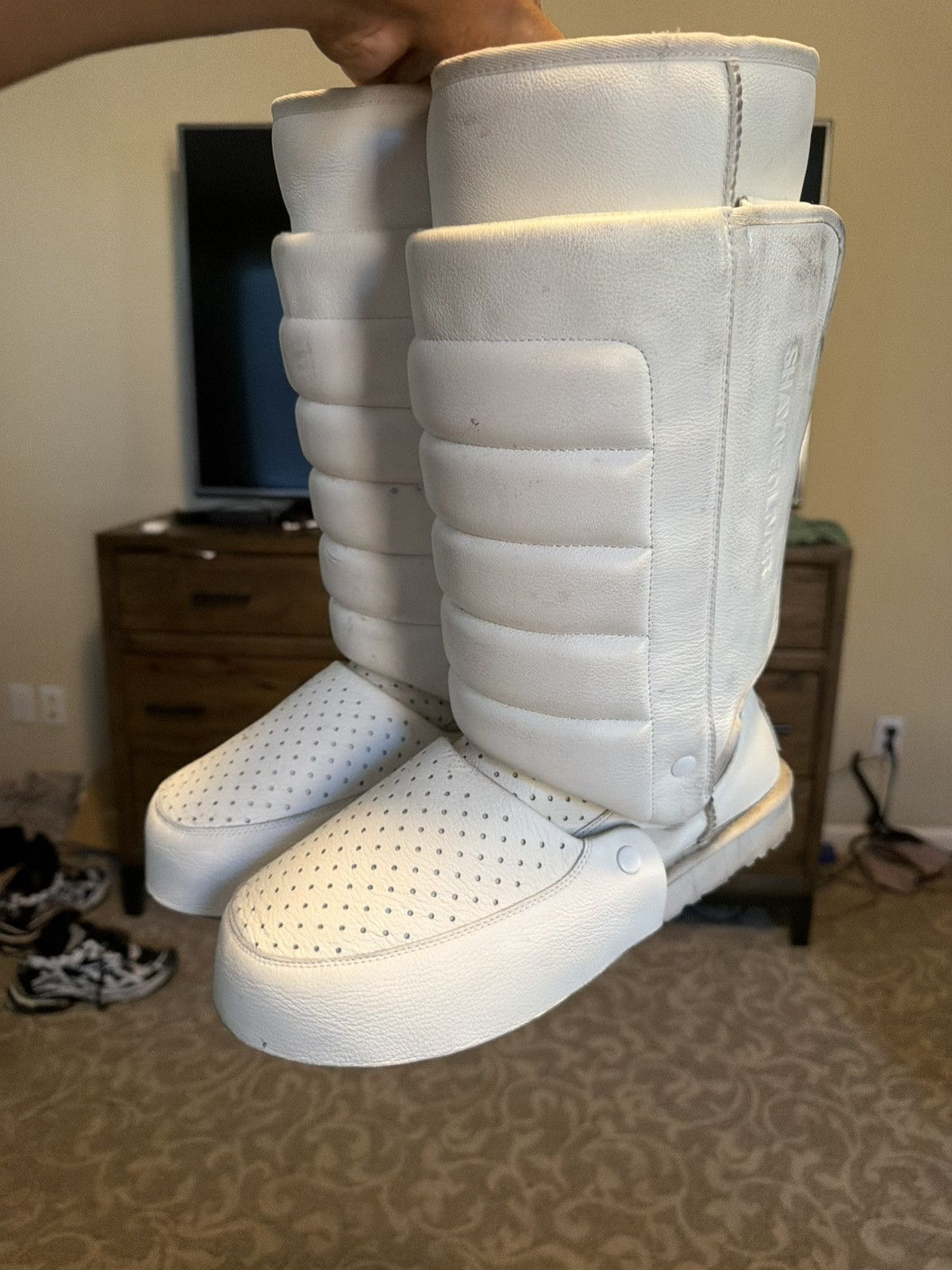 Anonymous Club Uggs