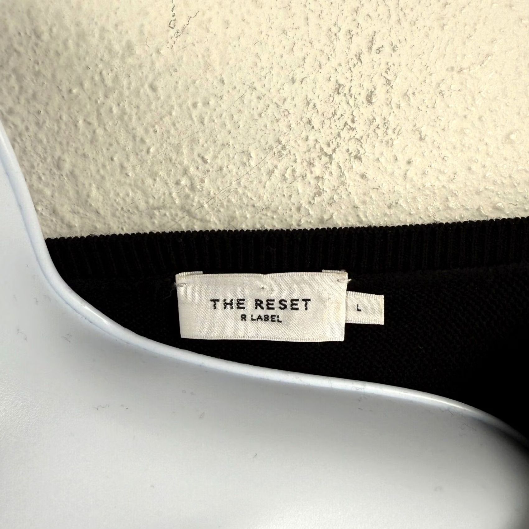 Vintage VINTAGE The Reset R Label Sweater Womens L Black 100% Wool Crew Neck Cap Sleeve Pullover All Seasons Womens Size L / US 10 / IT 46 - 4 Thumbnail