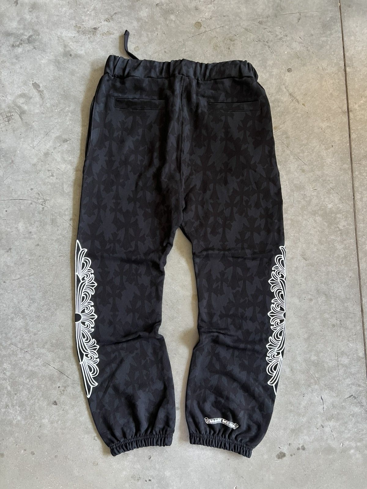 Chrome Hearts Chrome Hearts Cemetery Print Sweatpants Size US 34 / EU 50 - 5 Thumbnail