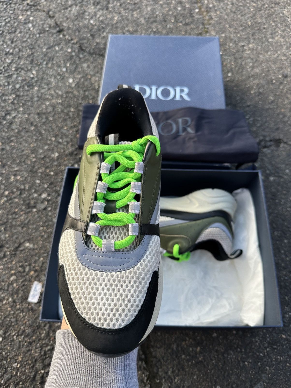 Dior Dior B22 Olive/Green Size US 8 / EU 41 - 2 Thumbnail