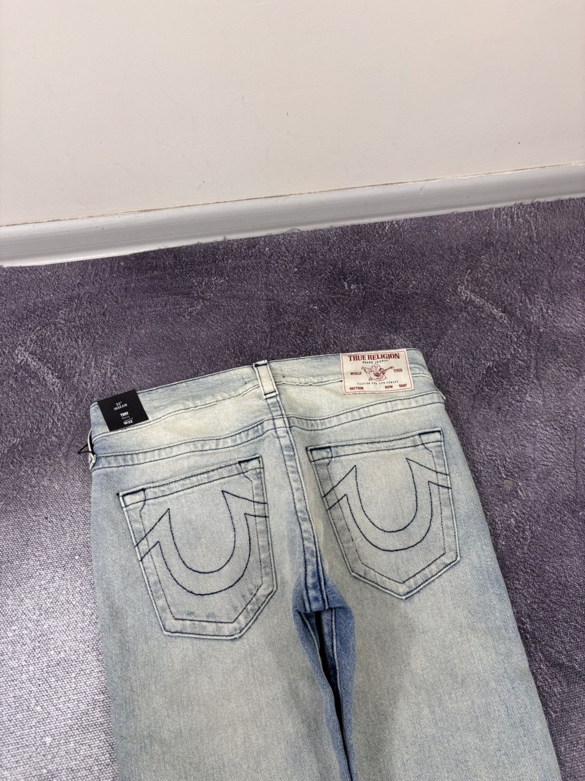 True Religion True Religion NWT Men’s Tony Skinny Light Blue Denim Jeans Size US 32 / EU 48 - 17 Thumbnail