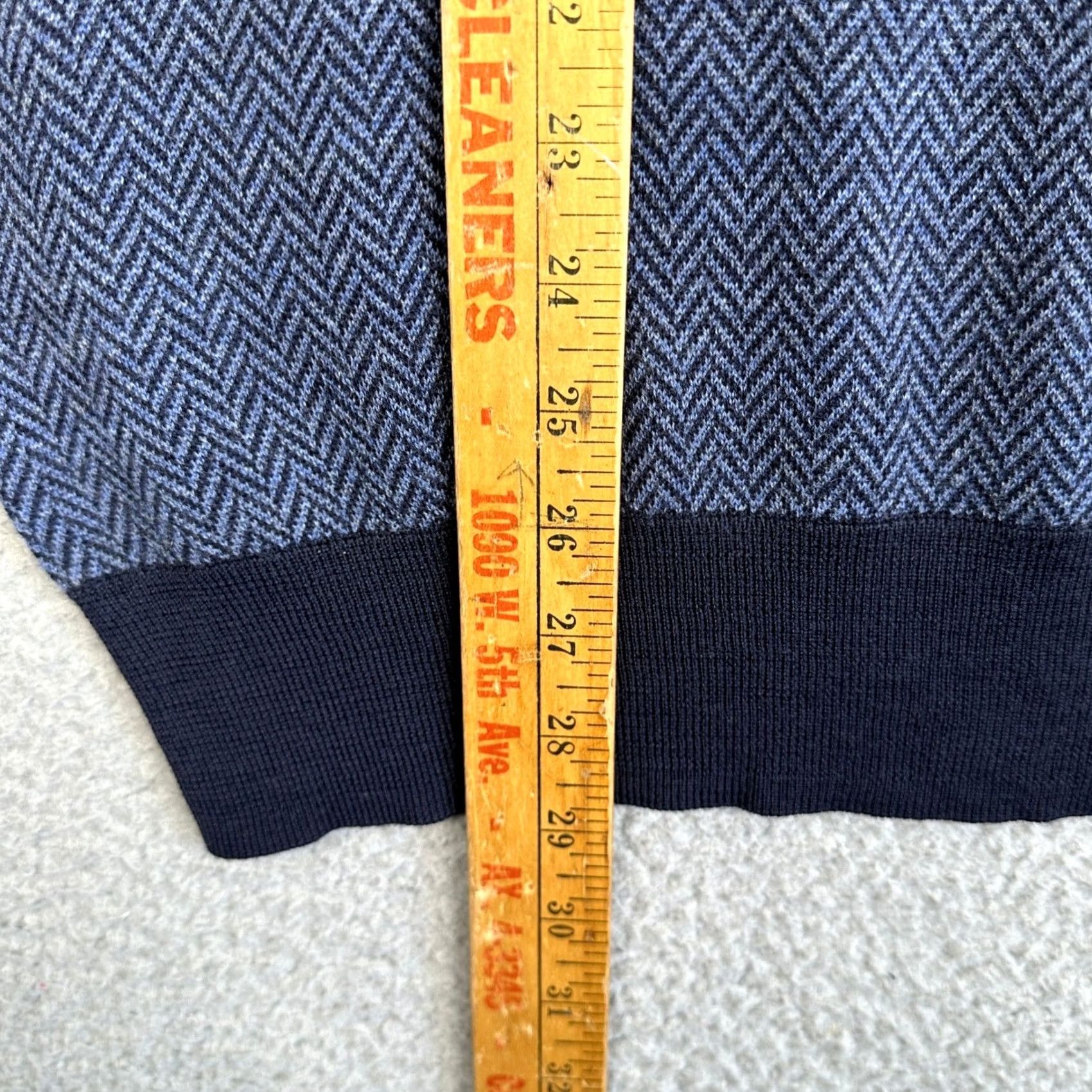 Brooks Brothers VINTAGE does not apply here. Brooks Brothers Merino Wool Blend Sweater Mens XL Navy Blue Knit Herringbone Size US XL / EU 56 / 4 - 7 Thumbnail