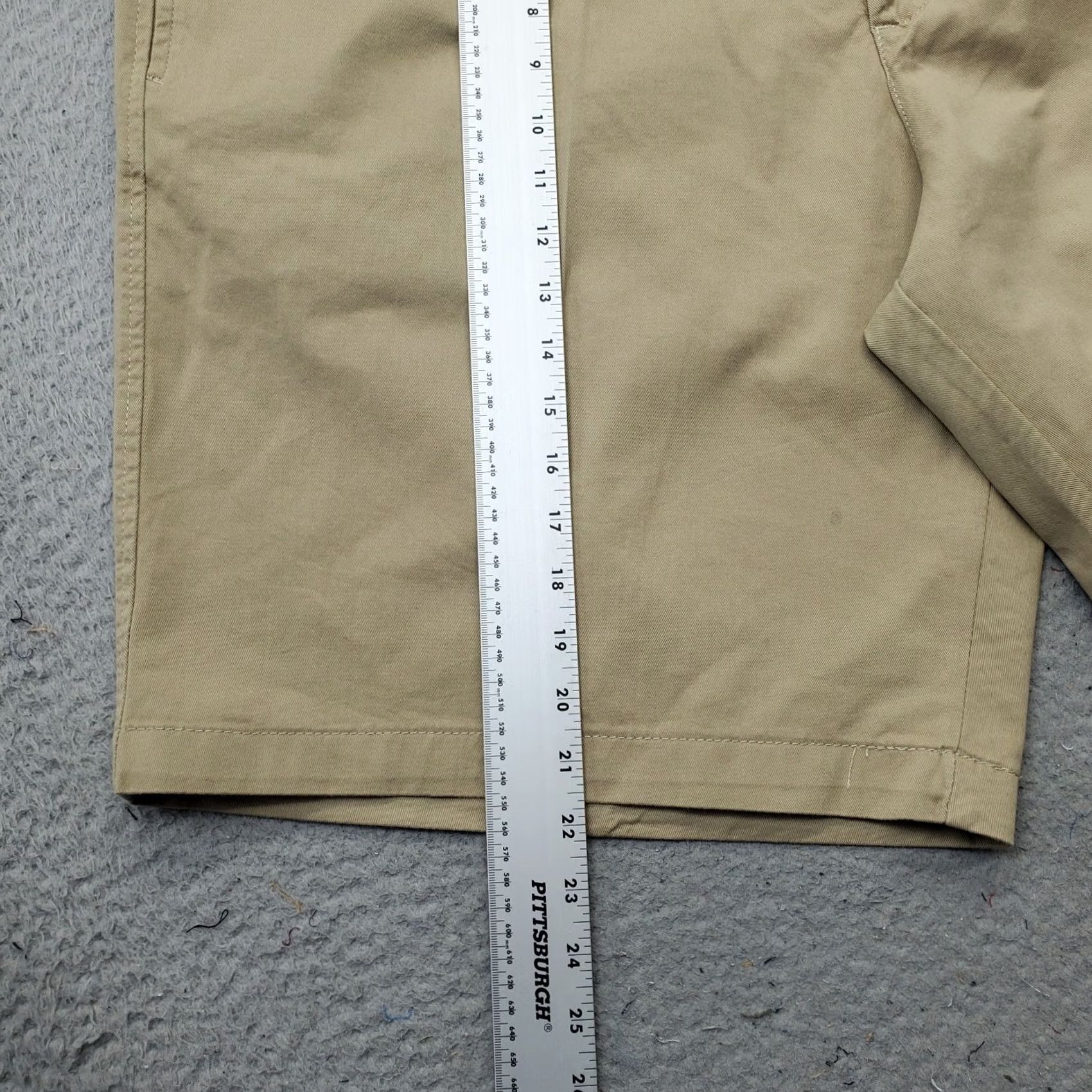 Vintage Saddlebred Mens Chino Shorts 44W Tan Flat Front Stretch 09012 Casual Summer Nicaraguan? Size US 44 / EU 60 - 3 Thumbnail
