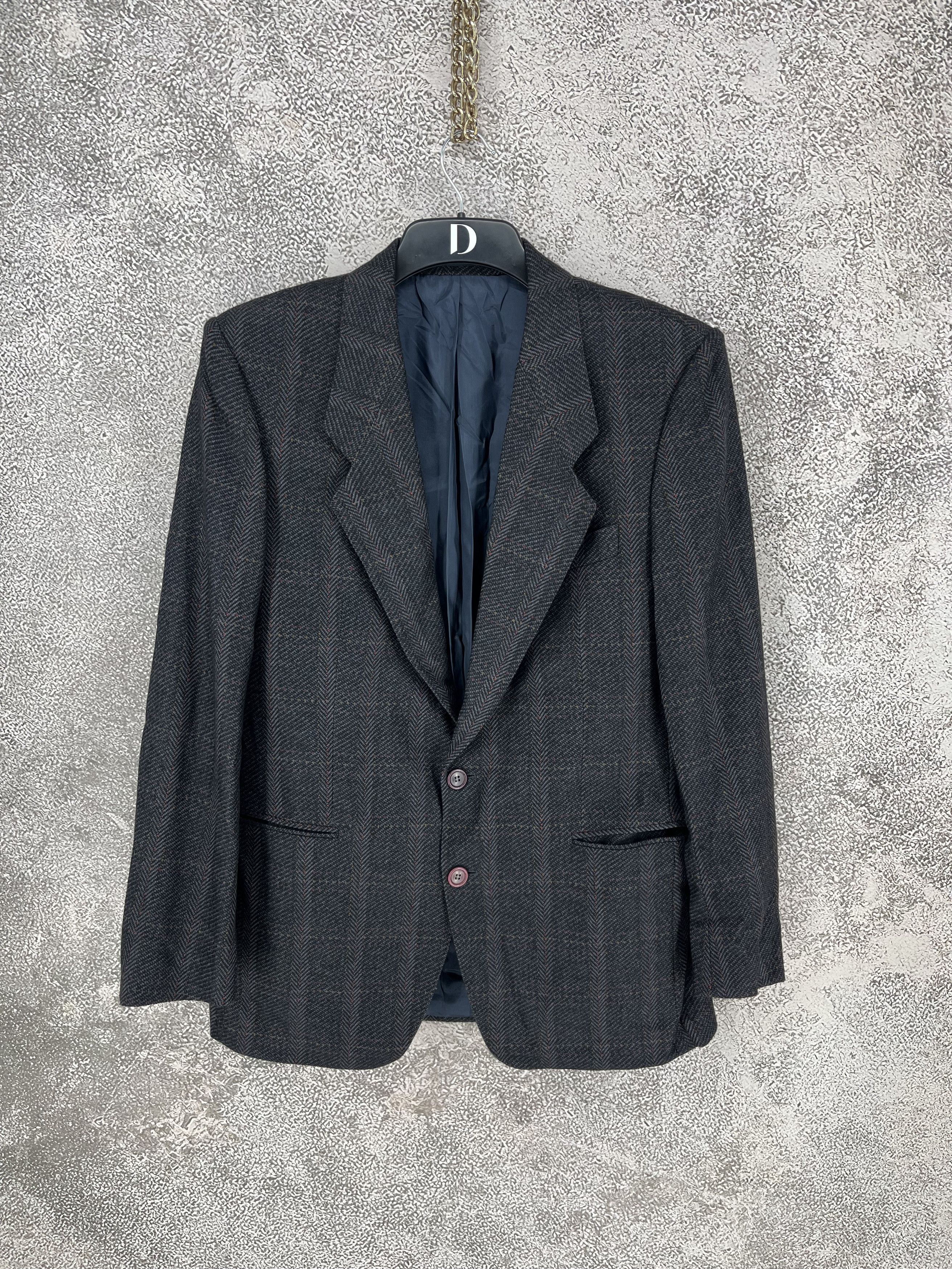 Hugo Boss Vintage Hugo Boss Paris Blazer — Two Button Classic Size 40S - 1 Thumbnail