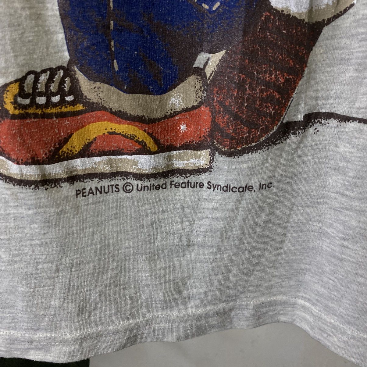 Peanuts Vintage 1990s Peanuts Snoopy Big Graphic Cartoon Tee Size US L / EU 52-54 / 3 - 3 Thumbnail