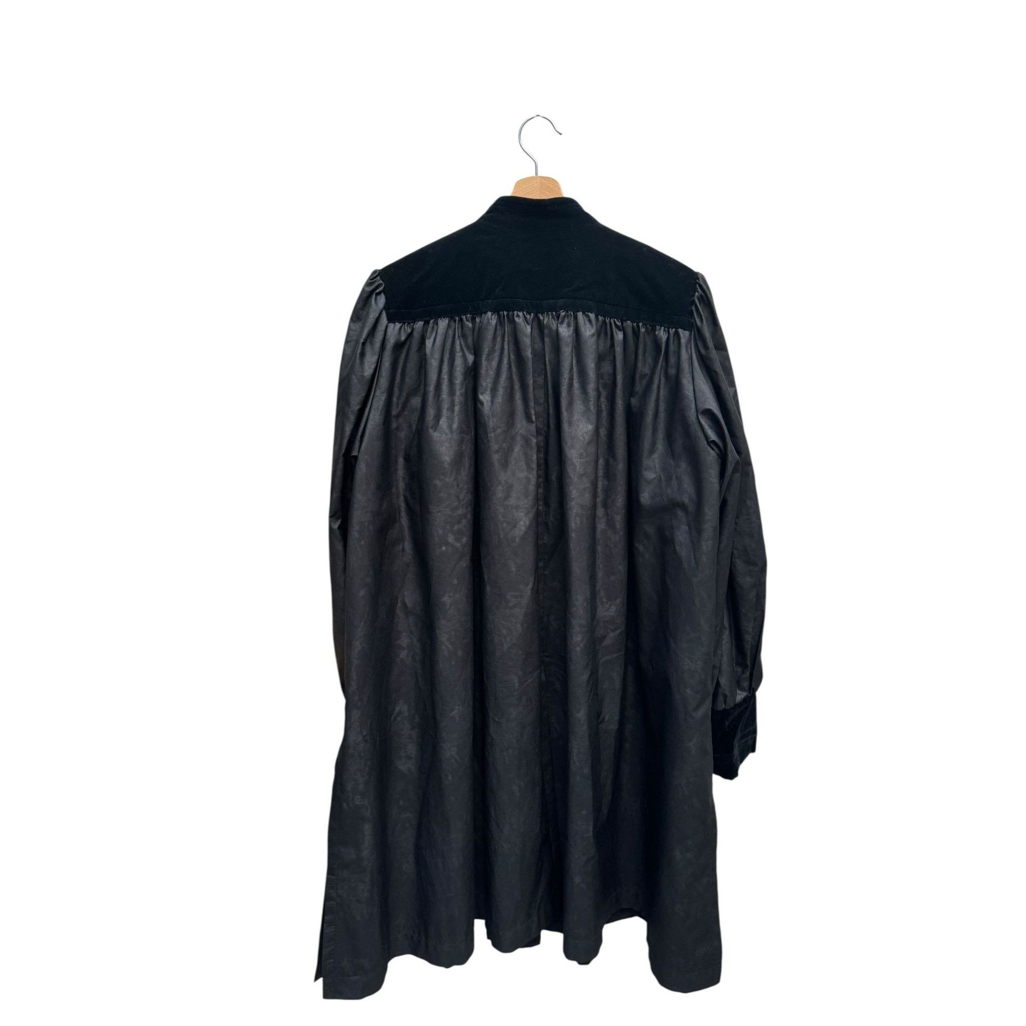 Yves Saint Laurent Vintage Black Velvet & Silk Coat Size M / US 6-8 / IT 42-44 - 5 Thumbnail