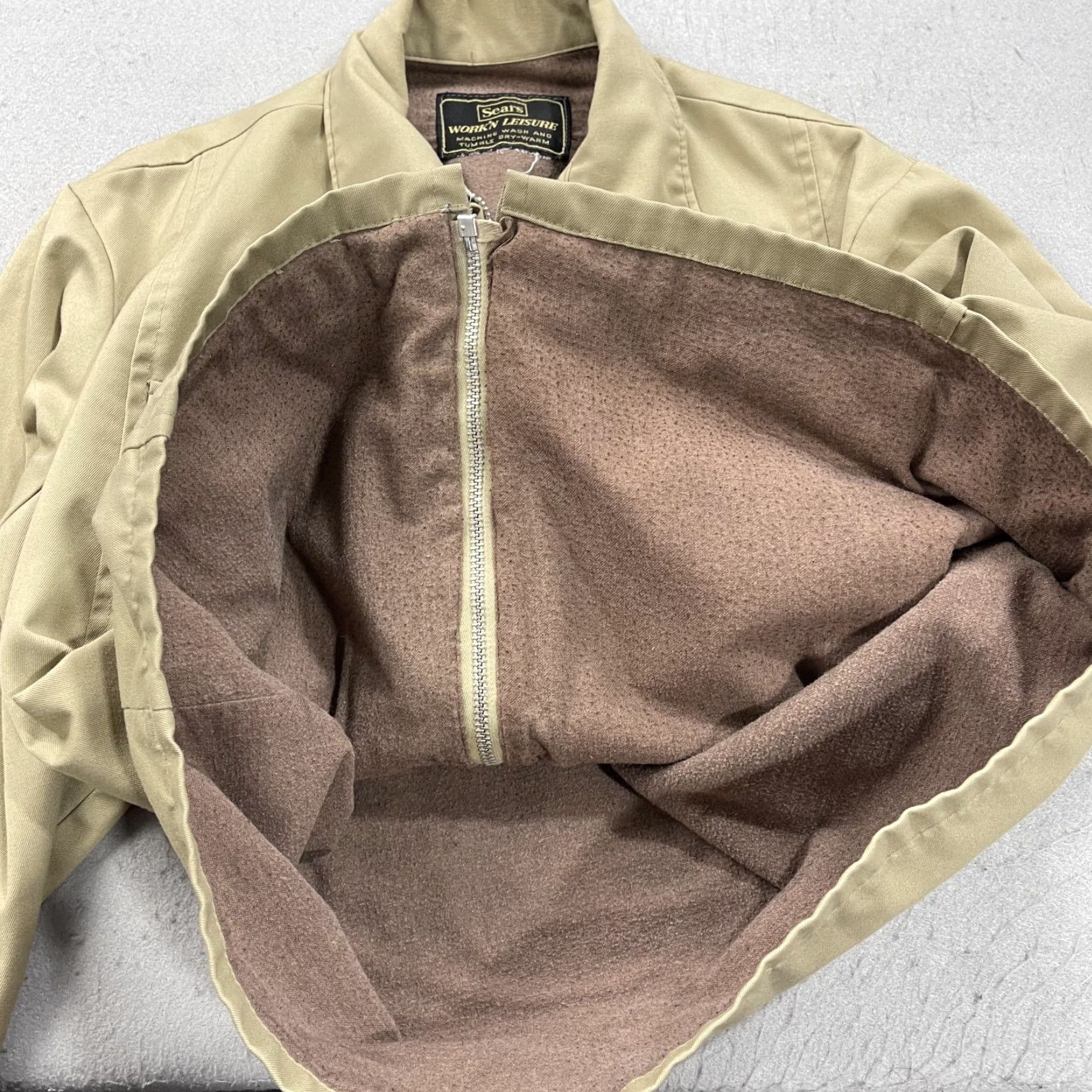 Sears VINTAGE Sears Jacket Mens L Beige Bomber Zip 70s Full Zip Zipper Cotton Blend Regular Coat Style Jeans? Size US L / EU 52-54 / 3 - 7 Thumbnail