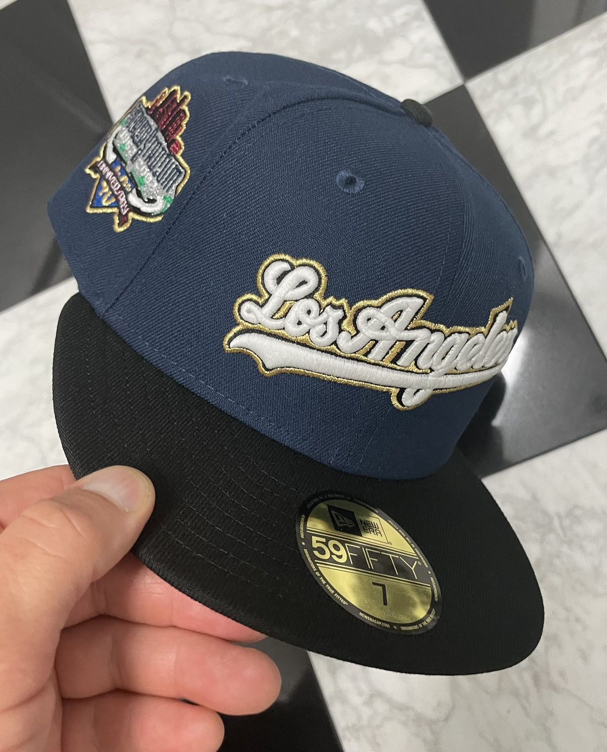 🔥 Exclusive Glow in the Dark Dodgers fitted size 7