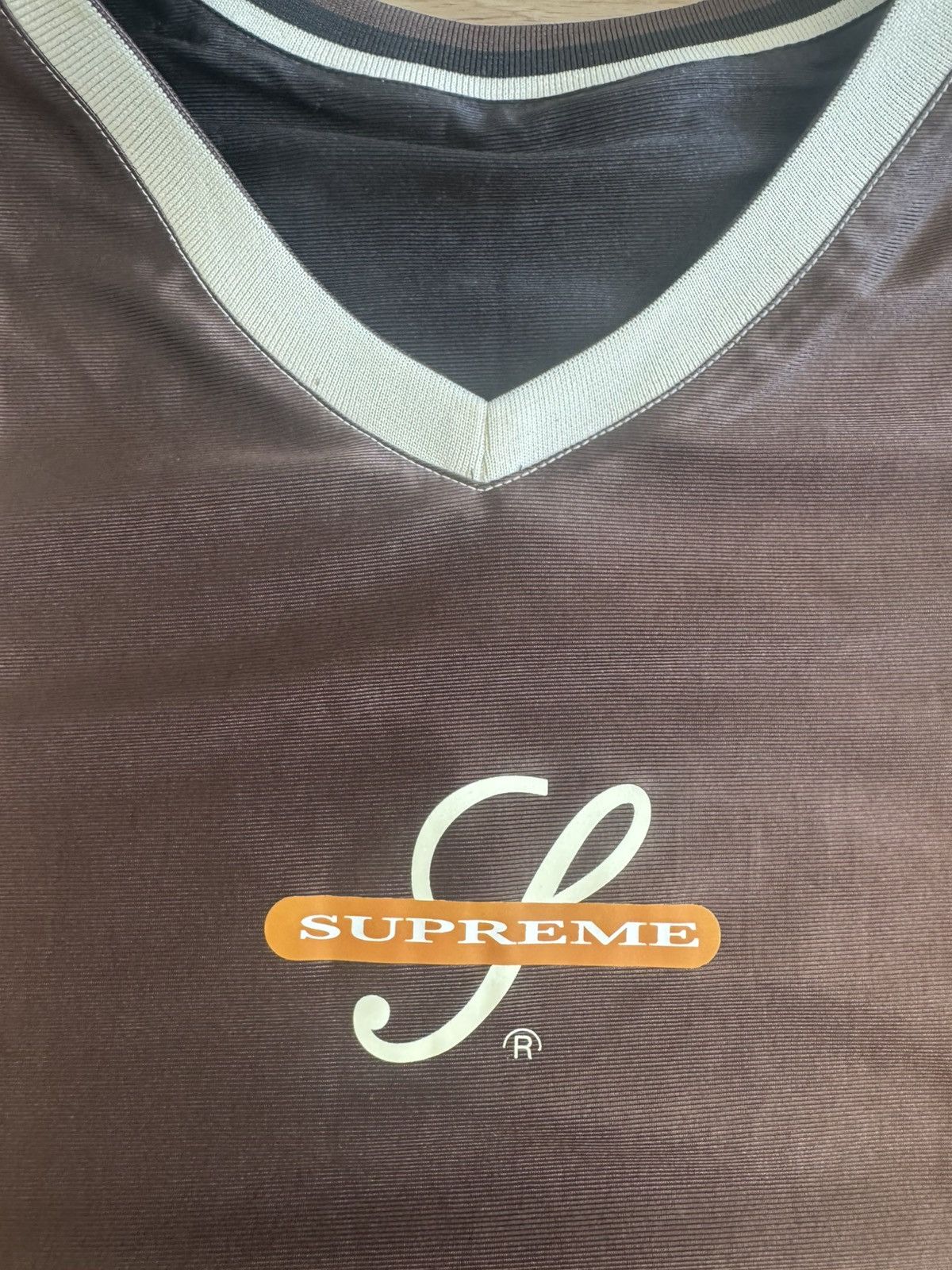 Supreme Supreme Reversible Basketball Jersey SS22 Brown Size L Size US L / EU 52-54 / 3 - 5 Thumbnail