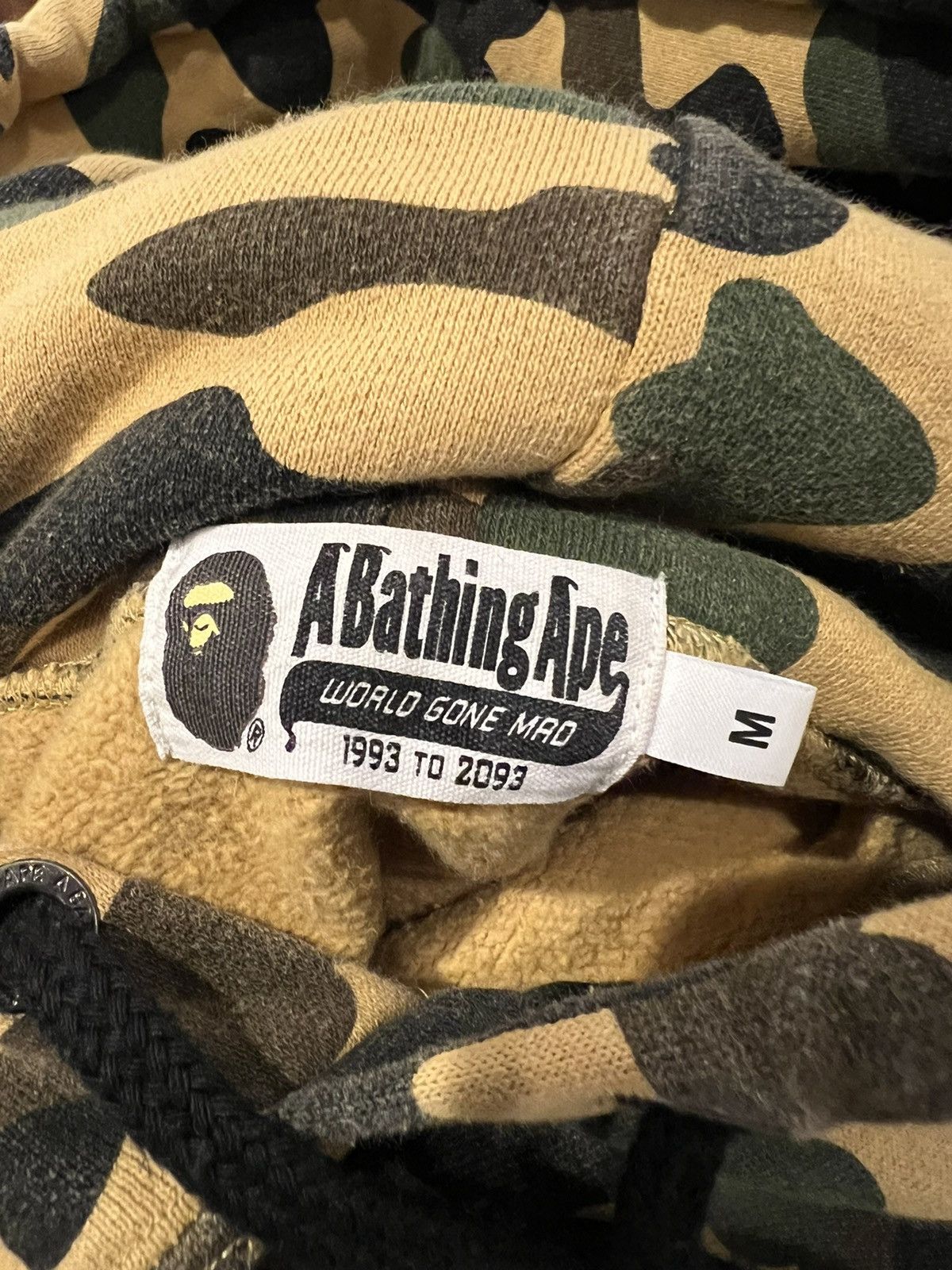 Bape 1st Camo Kanji Pullover Hoodie Size US M / EU 48-50 / 2 - 3 Thumbnail