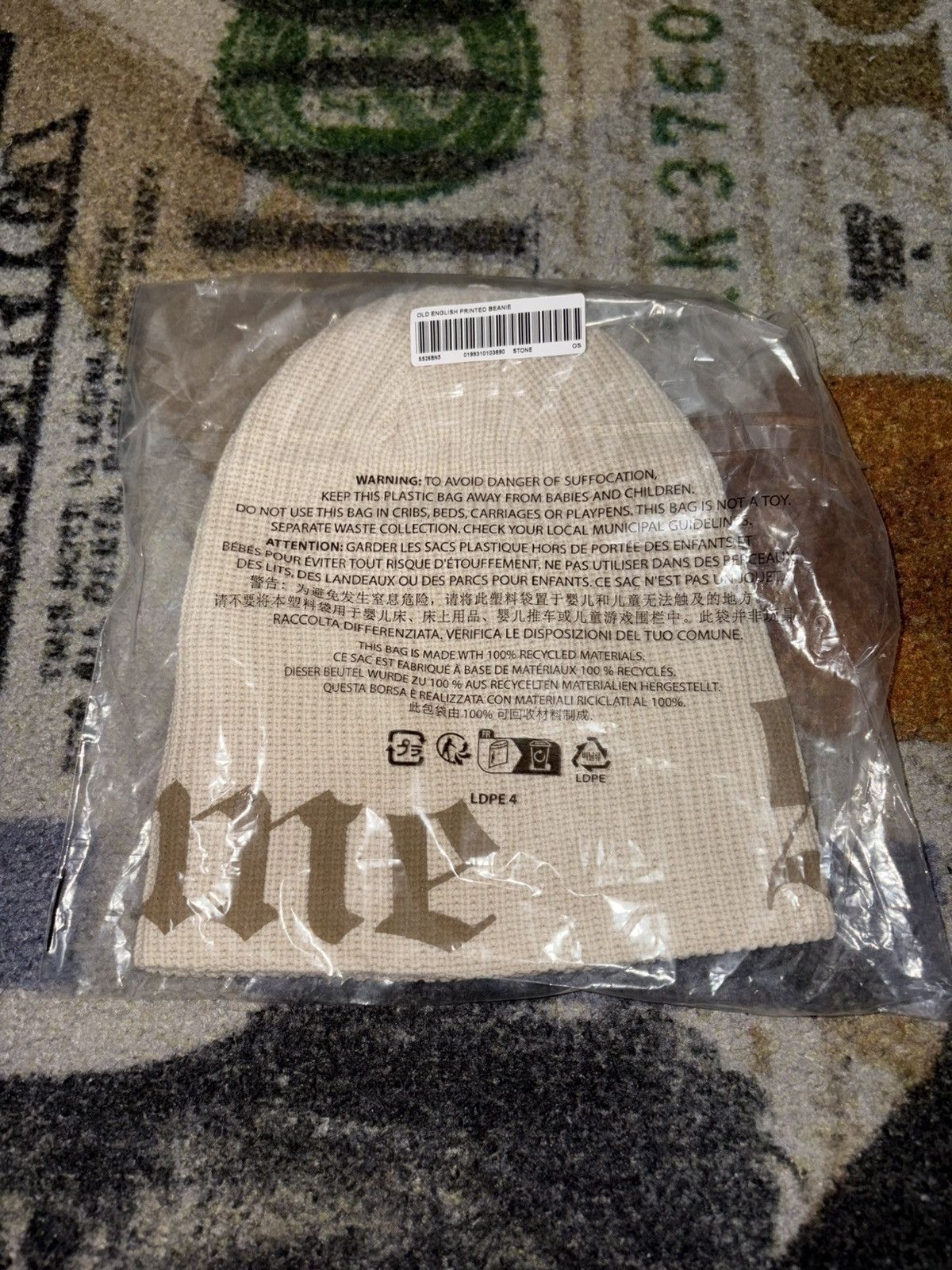 Supreme Supreme Old English Printed Stone Size ONE SIZE - 2 Thumbnail