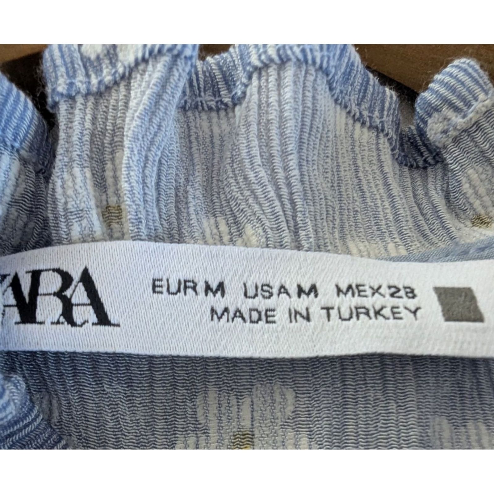 Zara Zara Blouse Long Sleeve Daisy Print Ruffle Peasant Floral Top M Blue Womens Size M / US 6-8 / IT 42-44 - 6 Thumbnail