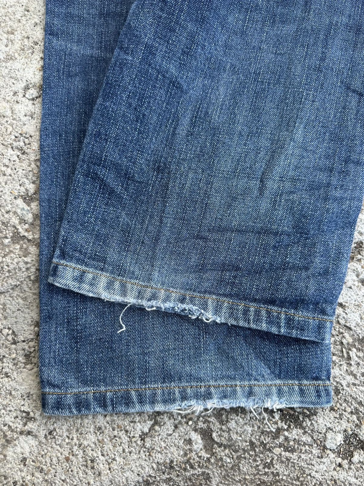 Undercover × Uniqlo Vintage Uniqlo S-002 Distressed Indigo Blue Jeans W32 Size US 32 / EU 48 - 12 Thumbnail
