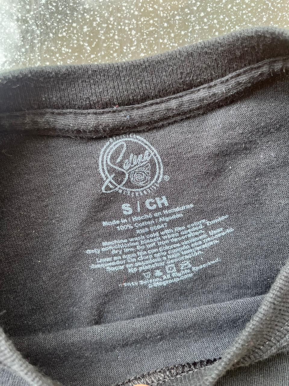 Other Official Selena Graphic Long Sleeve Size US S / EU 44-46 / 1 - 3 Thumbnail