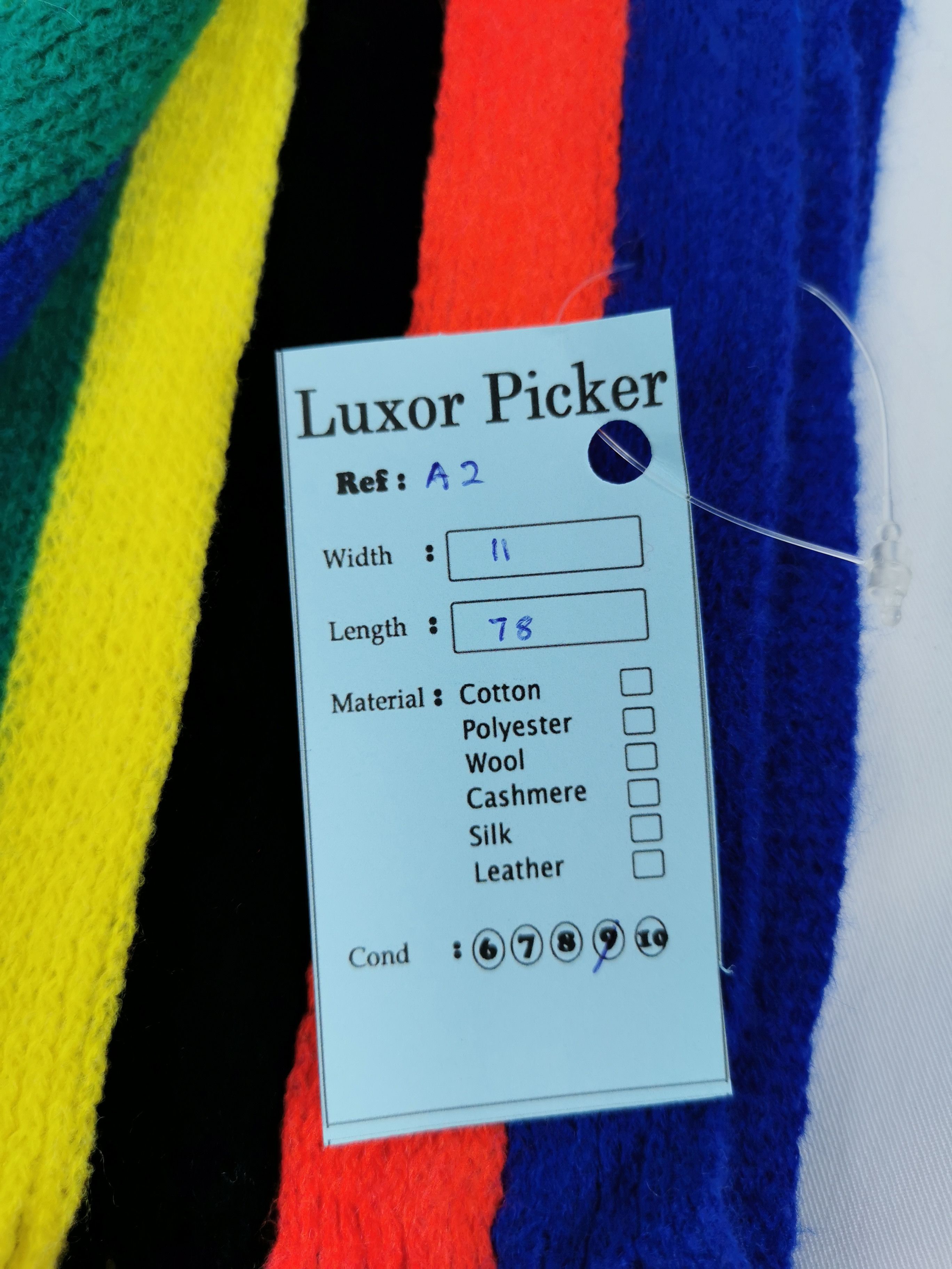 JW Anderson × Uniqlo J W anderson X uniqlo scarf muffler Size ONE SIZE - 5 Thumbnail