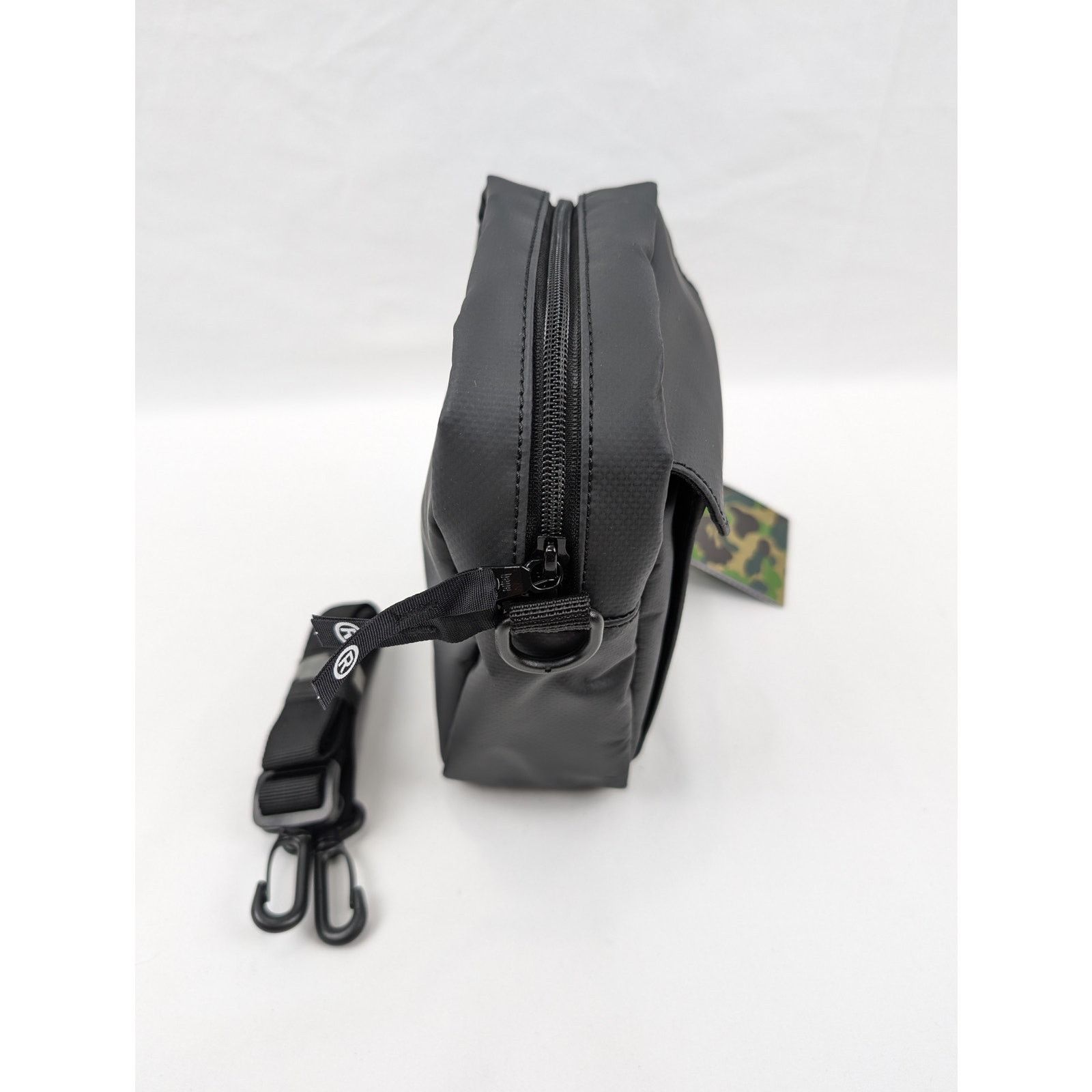 Bape o1rshd1 Q:2 / Size: OS / Shoulder Bag in Black Size ONE SIZE - 6 Thumbnail