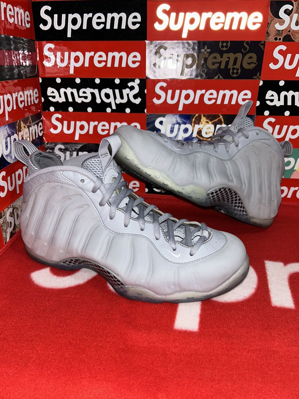Nike Air Foamposite One Wolf Grey Suede 575420-007 size 12