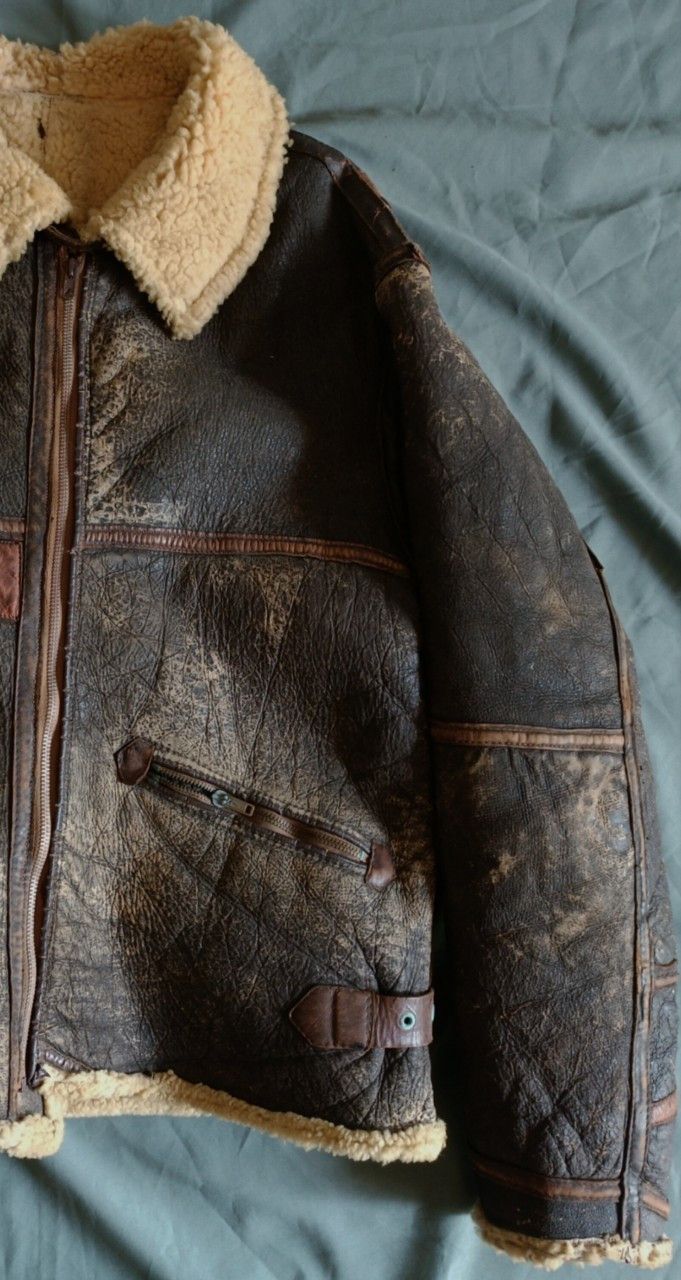 Other Vintage B-3 Sheepskin Shearling Flight Bomber Jacket. . Size US L / EU 52-54 / 3 - 4 Thumbnail
