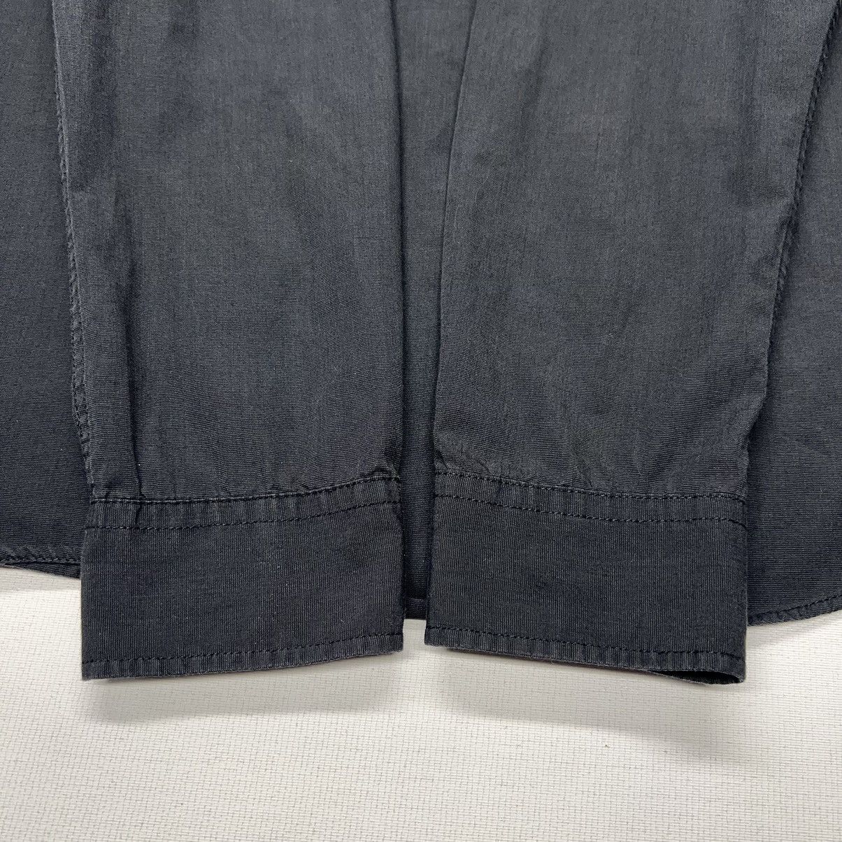 Quiksilver Quiksilver Button Down Shirt Black Modern Fit Long Sleeve Size US L / EU 52-54 / 3 - 16 Thumbnail