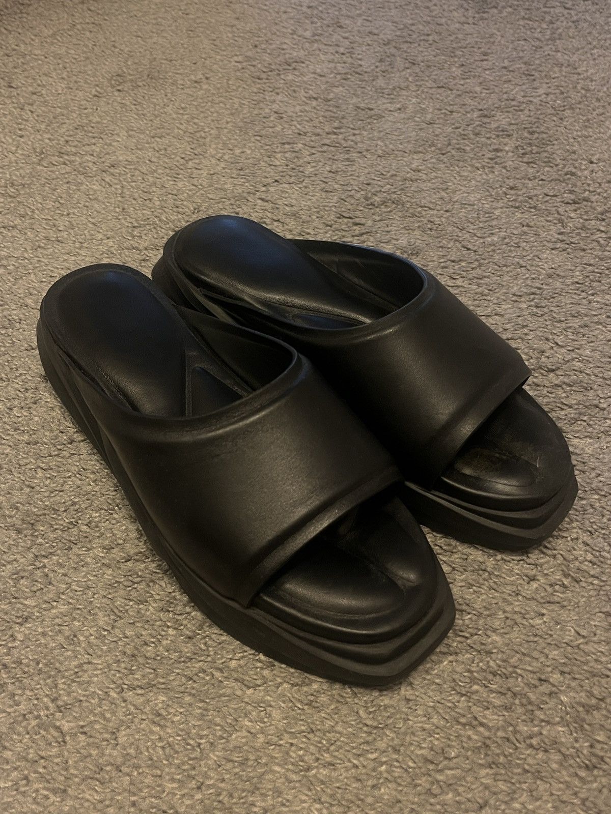 1017 ALYX 9SM 1017 ALYX 9SM MONO SLIDES - BLACK - ALYX STUDIOS Size US 7 / IT 37 - 2 Thumbnail