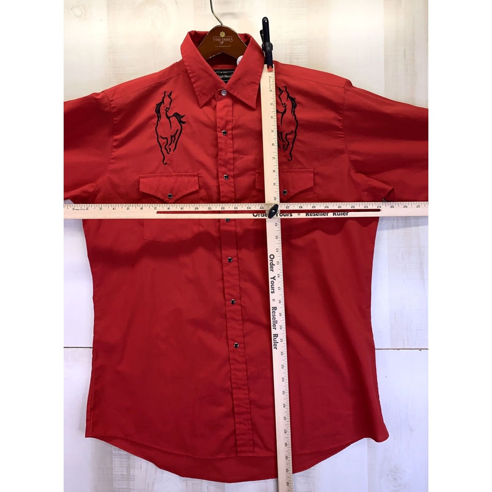 Vintage VINTAGE High Noon Western Shirt Red L Long Sleeve Horse Embroidery Black Enamel Snap Mens Womens Unisex Large-8554 Size US L / EU 52-54 / 3 - 2 Thumbnail
