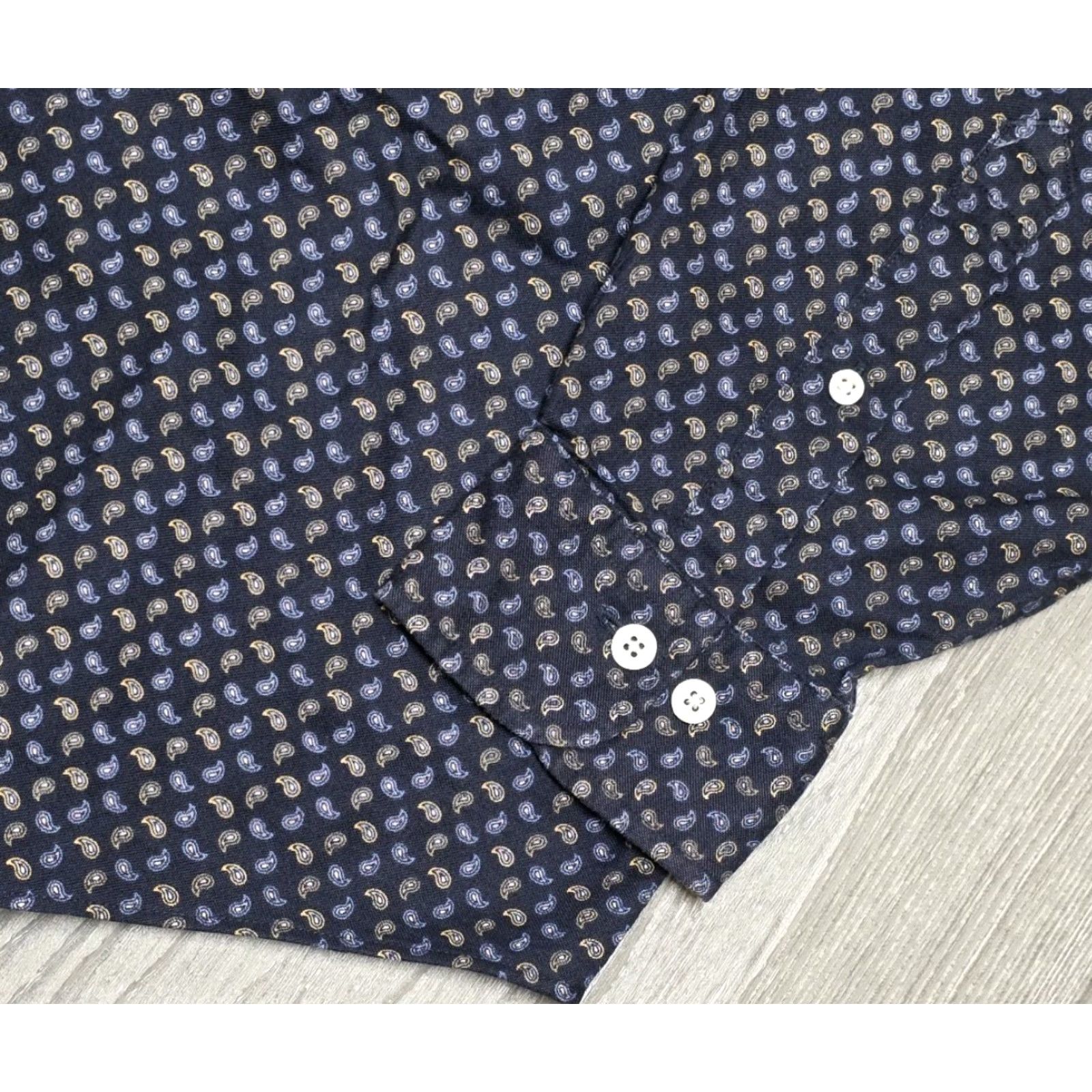 Brooks Brothers BROOKS BROTHERS Button-Up Madison Shirt L Navy Paisley Long Sleeve Men Size US L / EU 52-54 / 3 - 5 Thumbnail