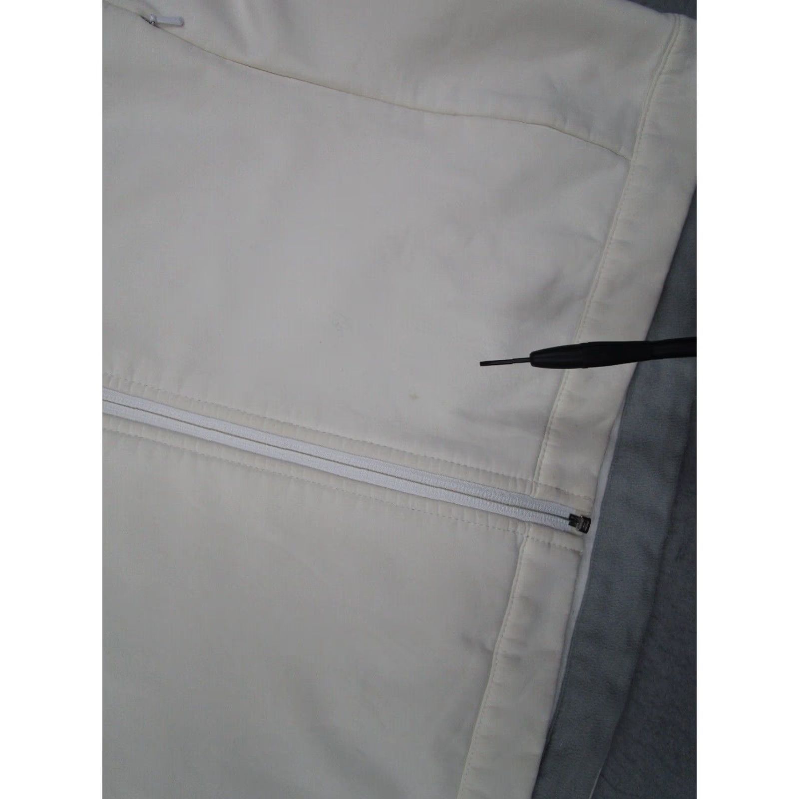 The North Face The North Face Women's white full zip TNF Apex Bionic softshell jacket The North Face Jacket Women Medium White Full Zip TNF Apex Softshell Work Ski ✔ Size M / US 6-8 / IT 42-44 - 6 Thumbnail