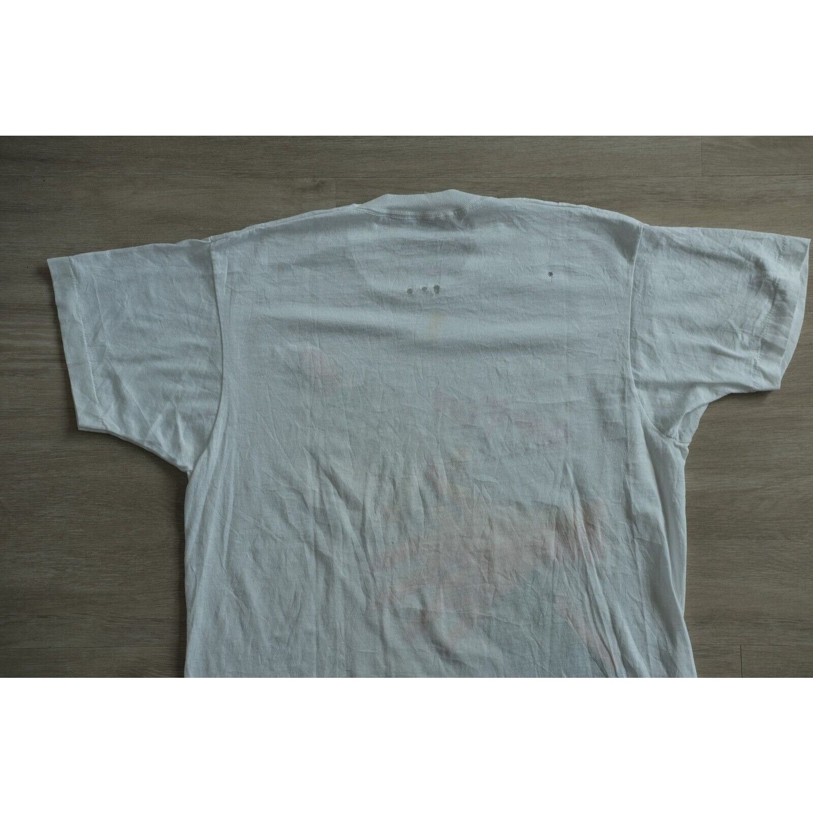 Other Vintage 1990s Shake It Up Freshest Uni Shirt Size M White Size US L / EU 52-54 / 3 - 7 Thumbnail