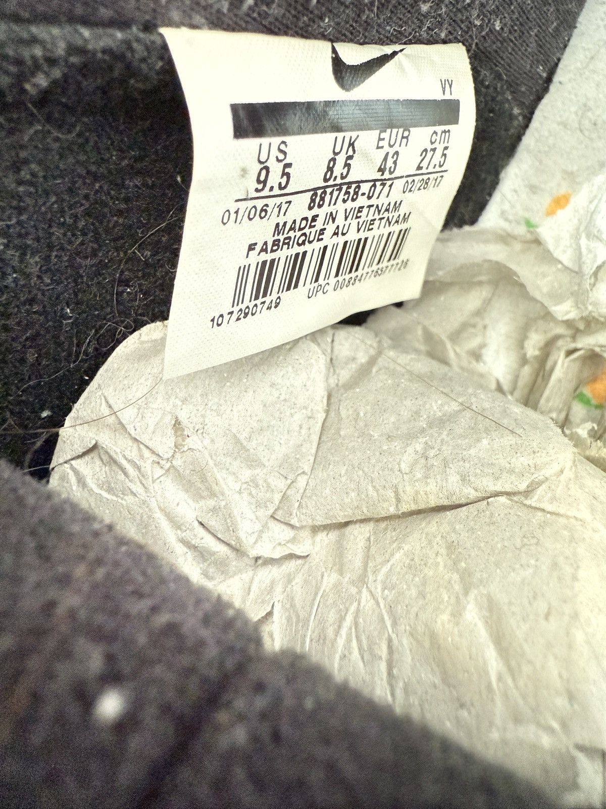 Nike SB Nike SB Dunk High Momofuku Size US 9.5 / EU 42-43 - 9 Thumbnail